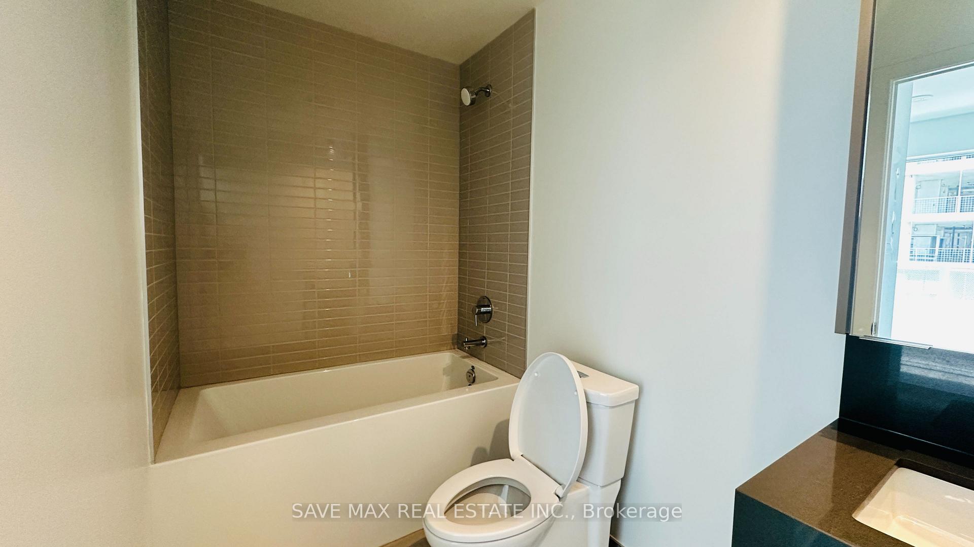 Photo 14 of Unit 1613, 6 Flavelle Trail, Vaughan, Steeles West Industrial — HOMEH