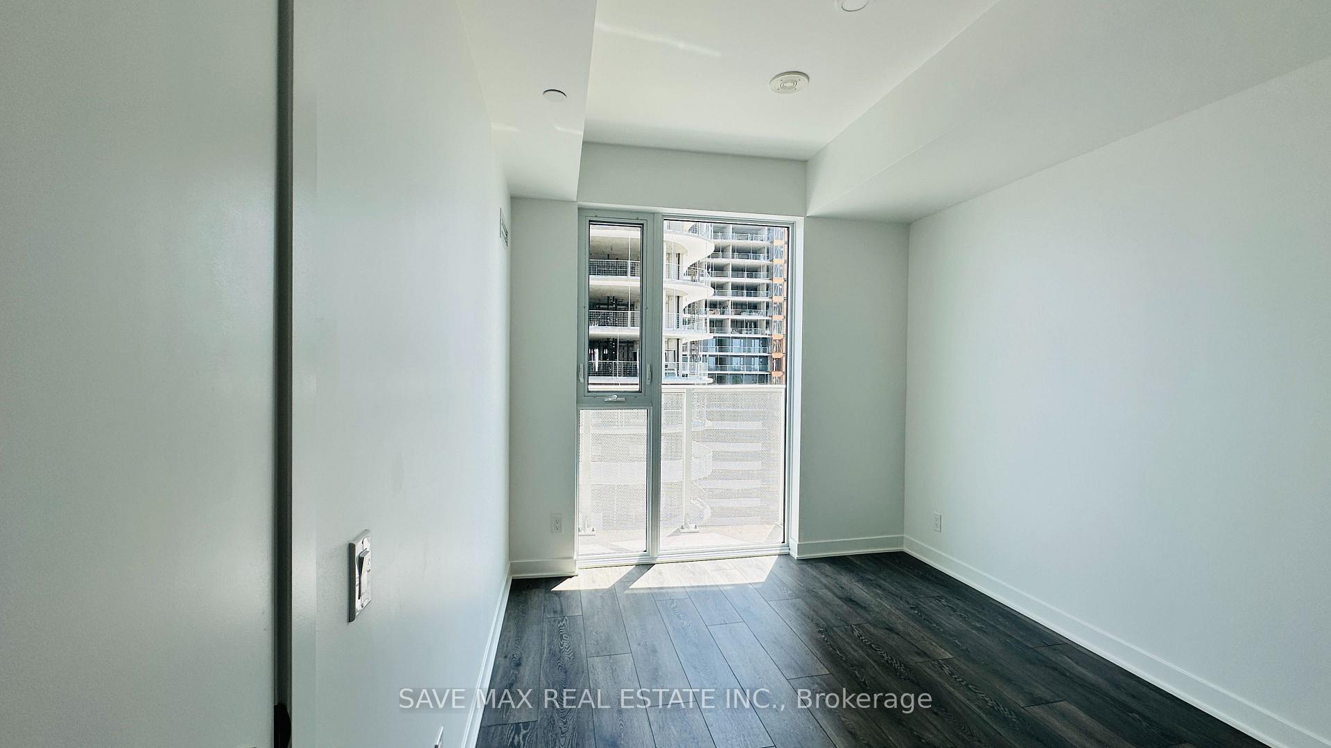 Photo 15 of Unit 1613, 6 Flavelle Trail, Vaughan, Steeles West Industrial — HOMEH