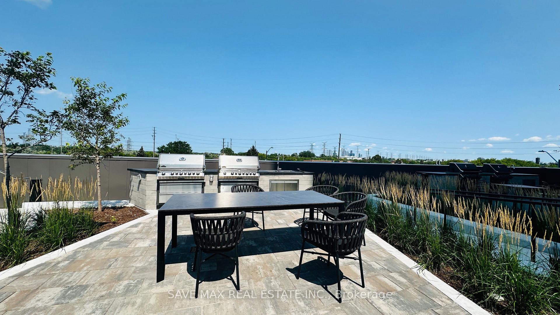 Photo 36 of Unit 1613, 6 Flavelle Trail, Vaughan, Steeles West Industrial — HOMEH