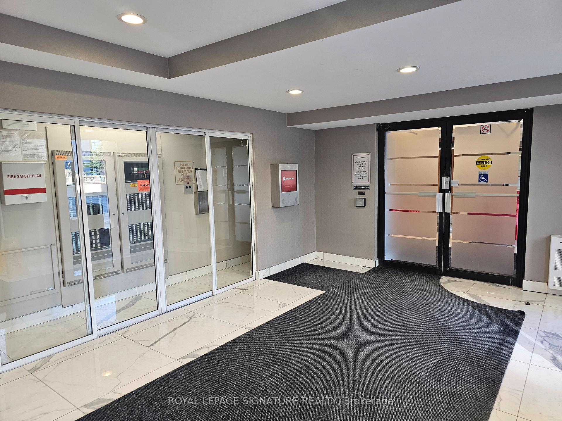 Photo 3 of Unit 507, 155 Hillcrest Avenue W, Mississauga, Cooksville — HOMEH
