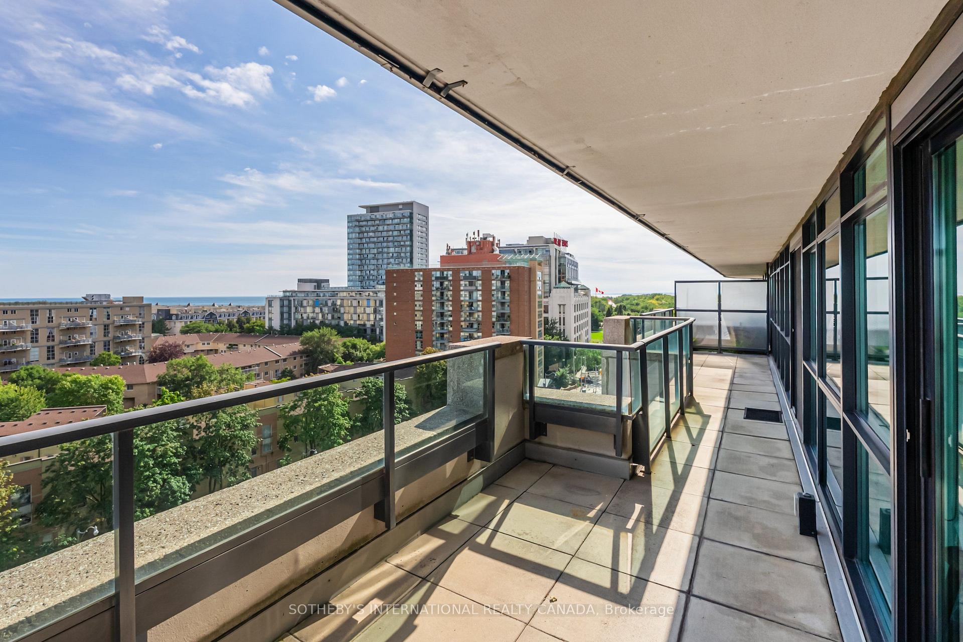 Photo 13 of Unit 1015, 600 Fleet Street, Toronto, Niagara — HOMEH