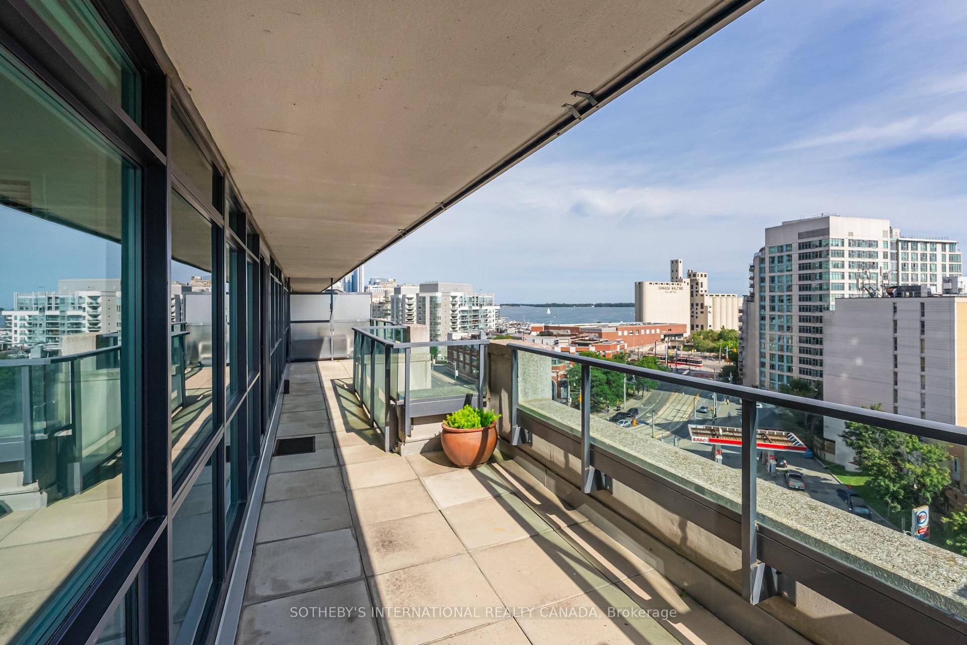 Photo 14 of Unit 1015, 600 Fleet Street, Toronto, Niagara — HOMEH
