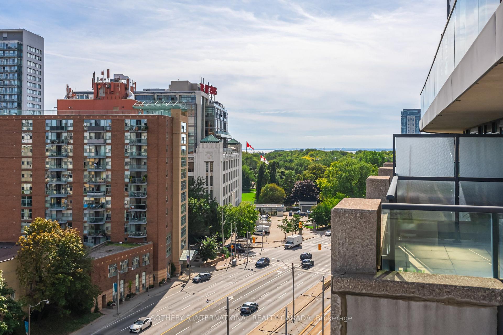 Photo 16 of Unit 1015, 600 Fleet Street, Toronto, Niagara — HOMEH