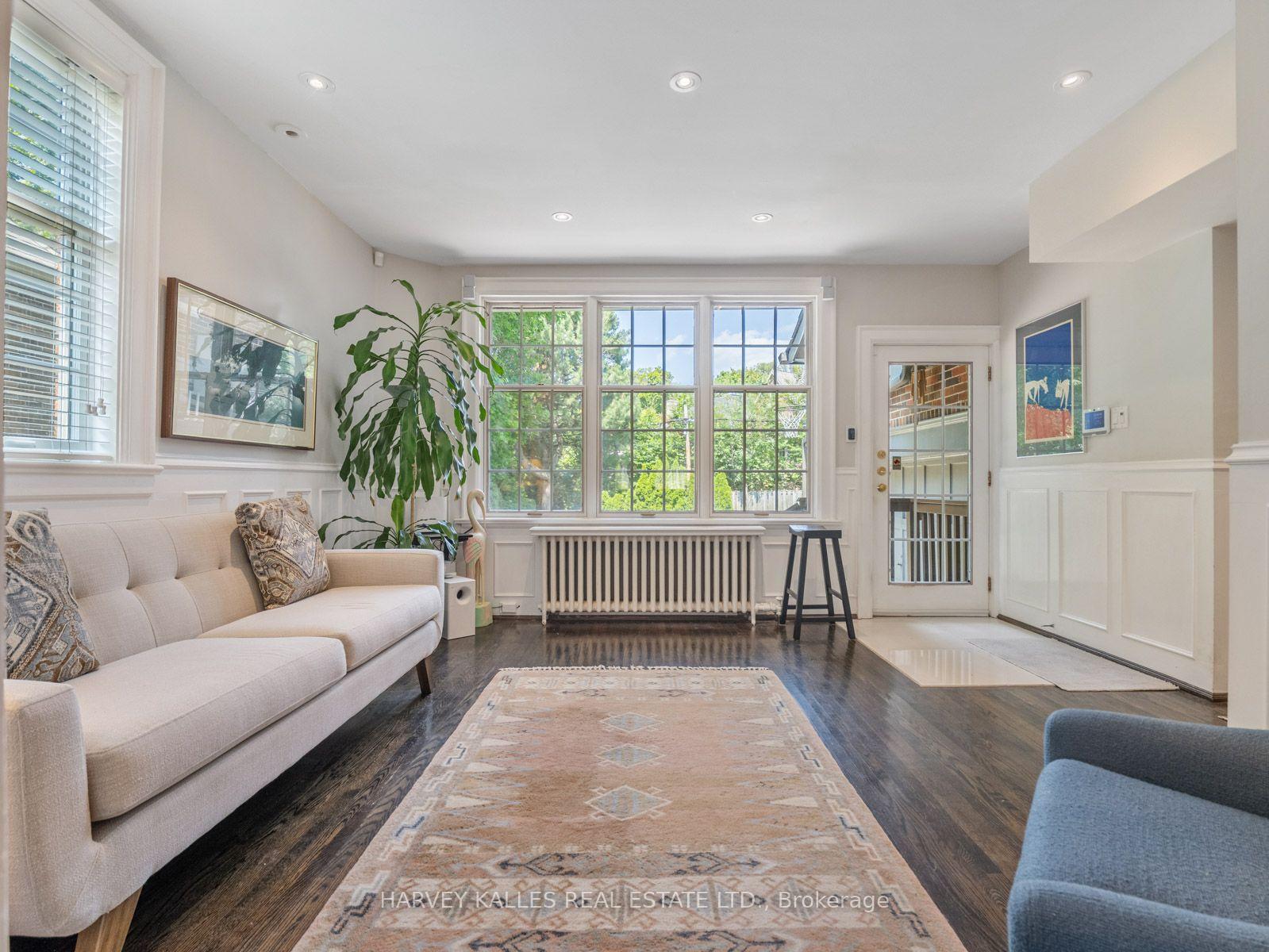 Photo 7 of 14 Dewbourne Avenue, Toronto, Forest Hill South — HOMEH