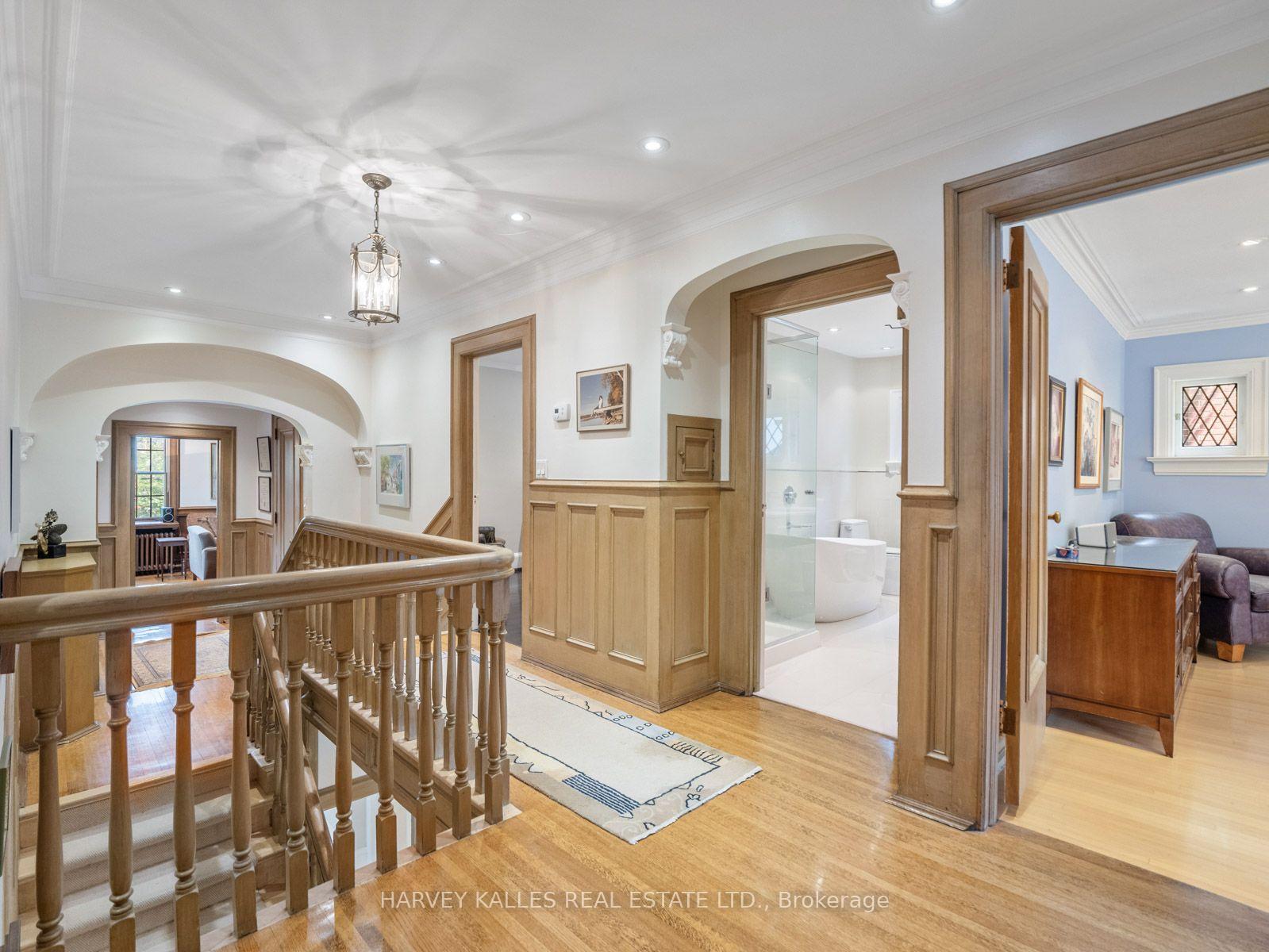 Photo 22 of 14 Dewbourne Avenue, Toronto, Forest Hill South — HOMEH