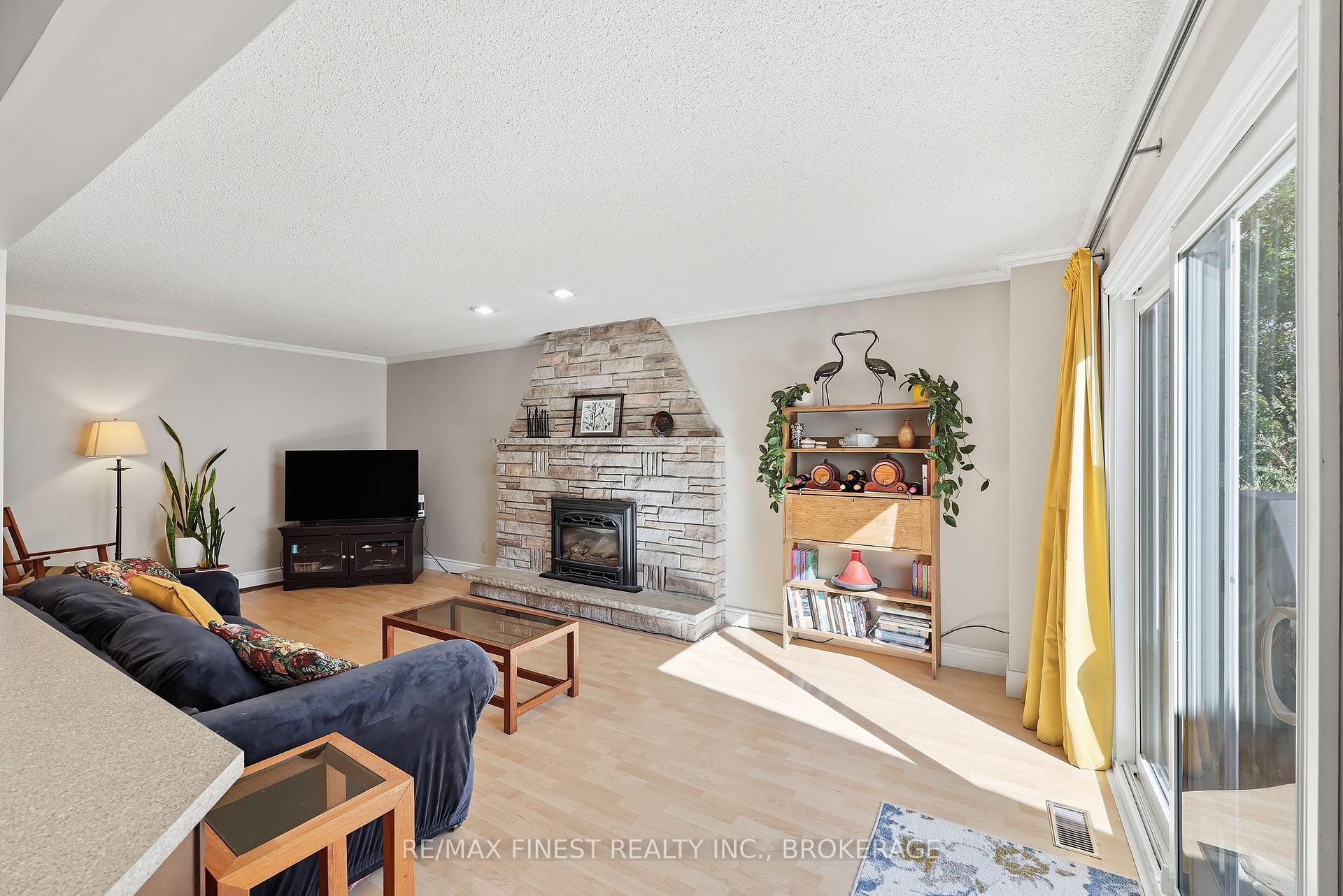 Photo 16 of 844 Purcell Crescent, Kingston, North of Taylor-Kidd Blvd — HOMEH