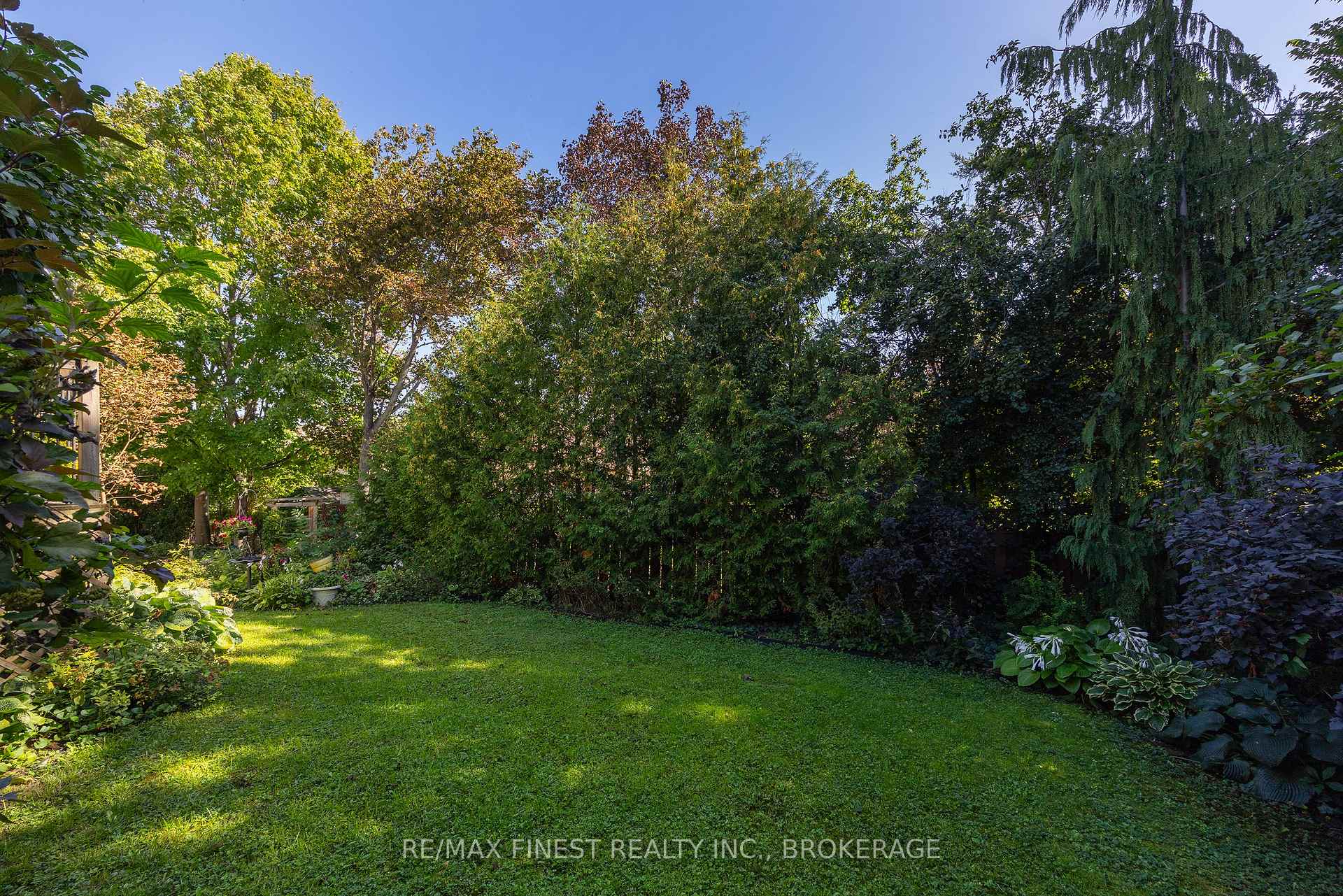 Photo 48 of 844 Purcell Crescent, Kingston, North of Taylor-Kidd Blvd — HOMEH