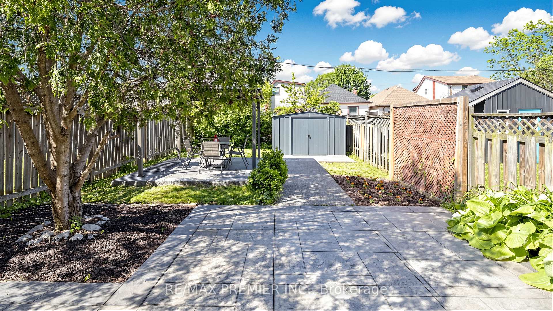 Photo 25 of 27 Cambridge Avenue, Hamilton, Crown Point — HOMEH