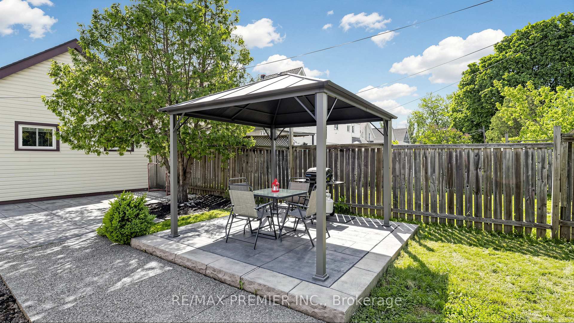 Photo 29 of 27 Cambridge Avenue, Hamilton, Crown Point — HOMEH