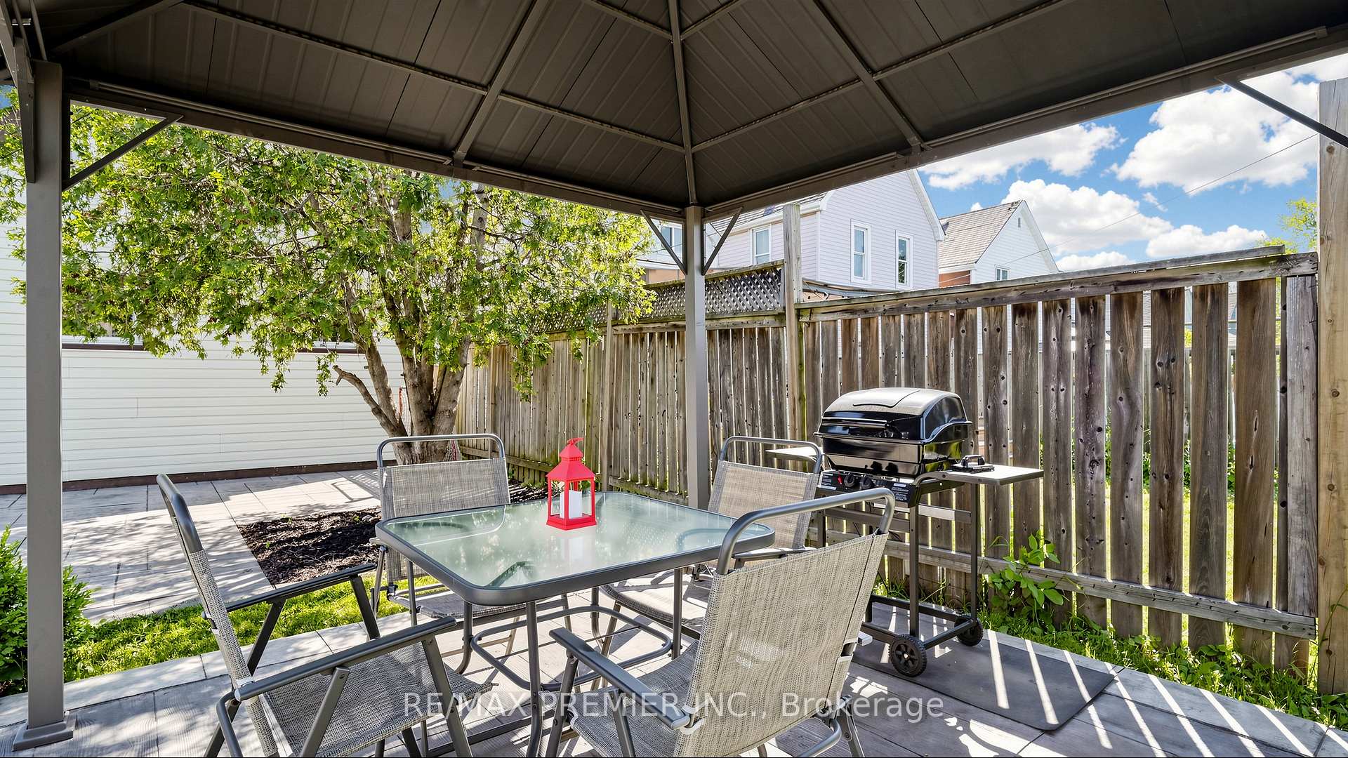 Photo 30 of 27 Cambridge Avenue, Hamilton, Crown Point — HOMEH