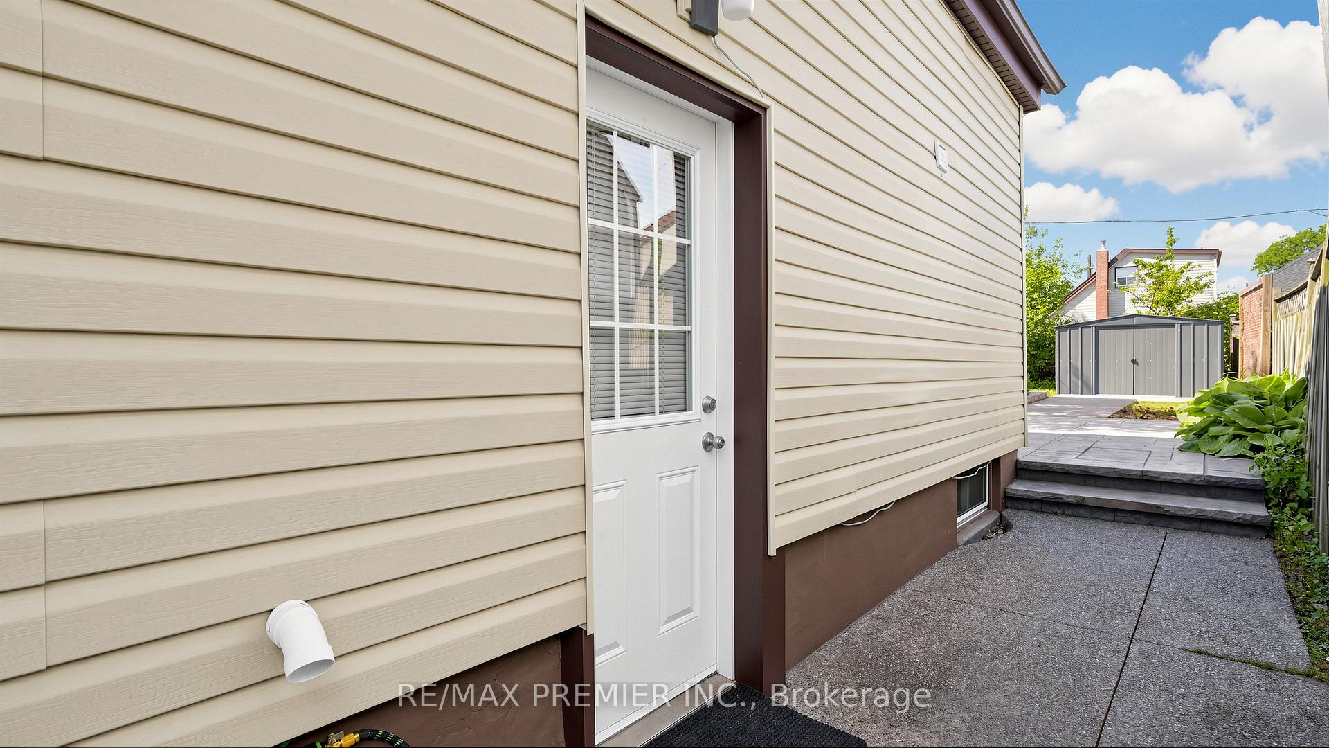 Photo 33 of 27 Cambridge Avenue, Hamilton, Crown Point — HOMEH