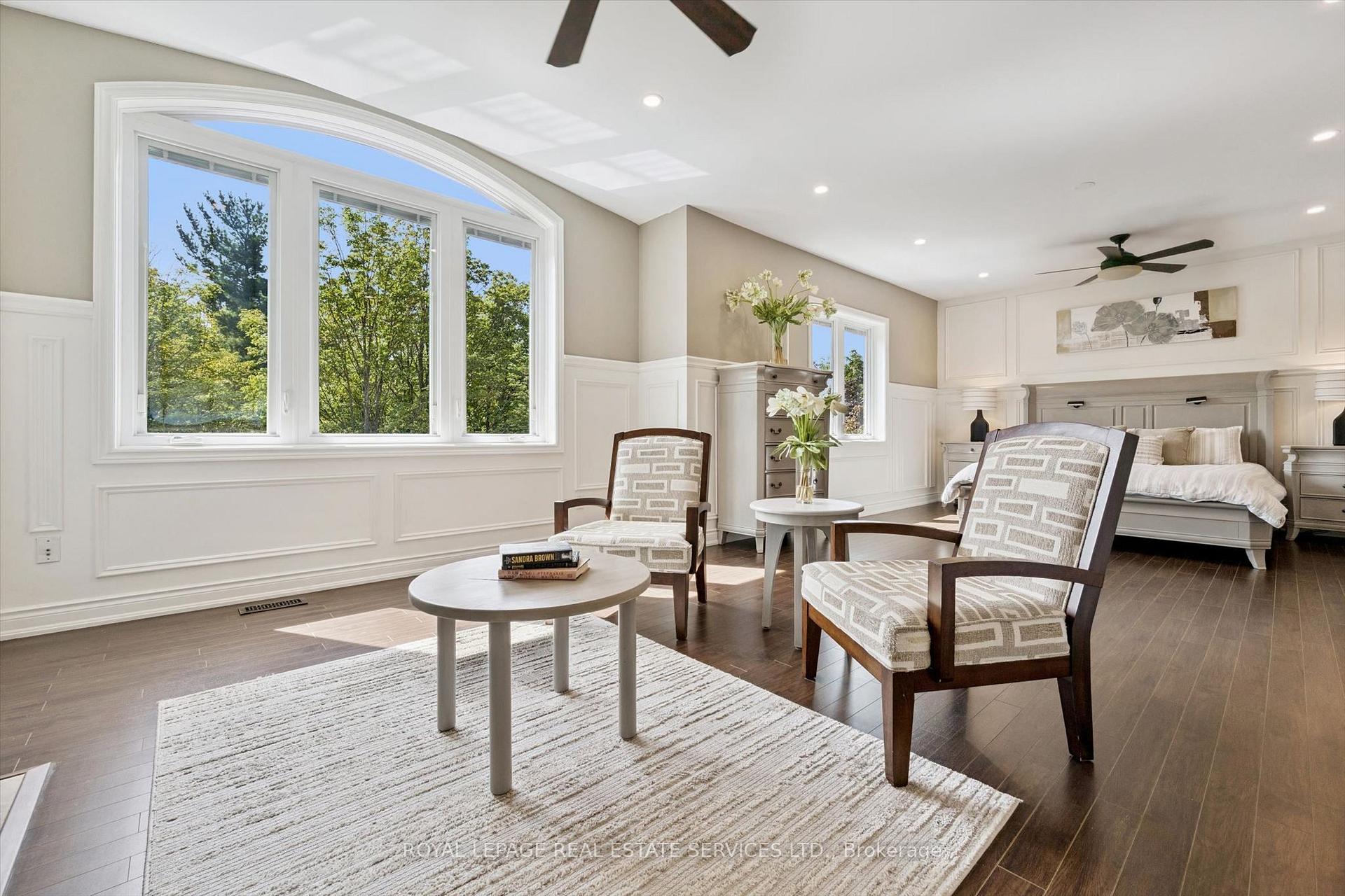 Photo 16 of 1036 Valley Crest Circle, Oakville, River Oaks — HOMEH