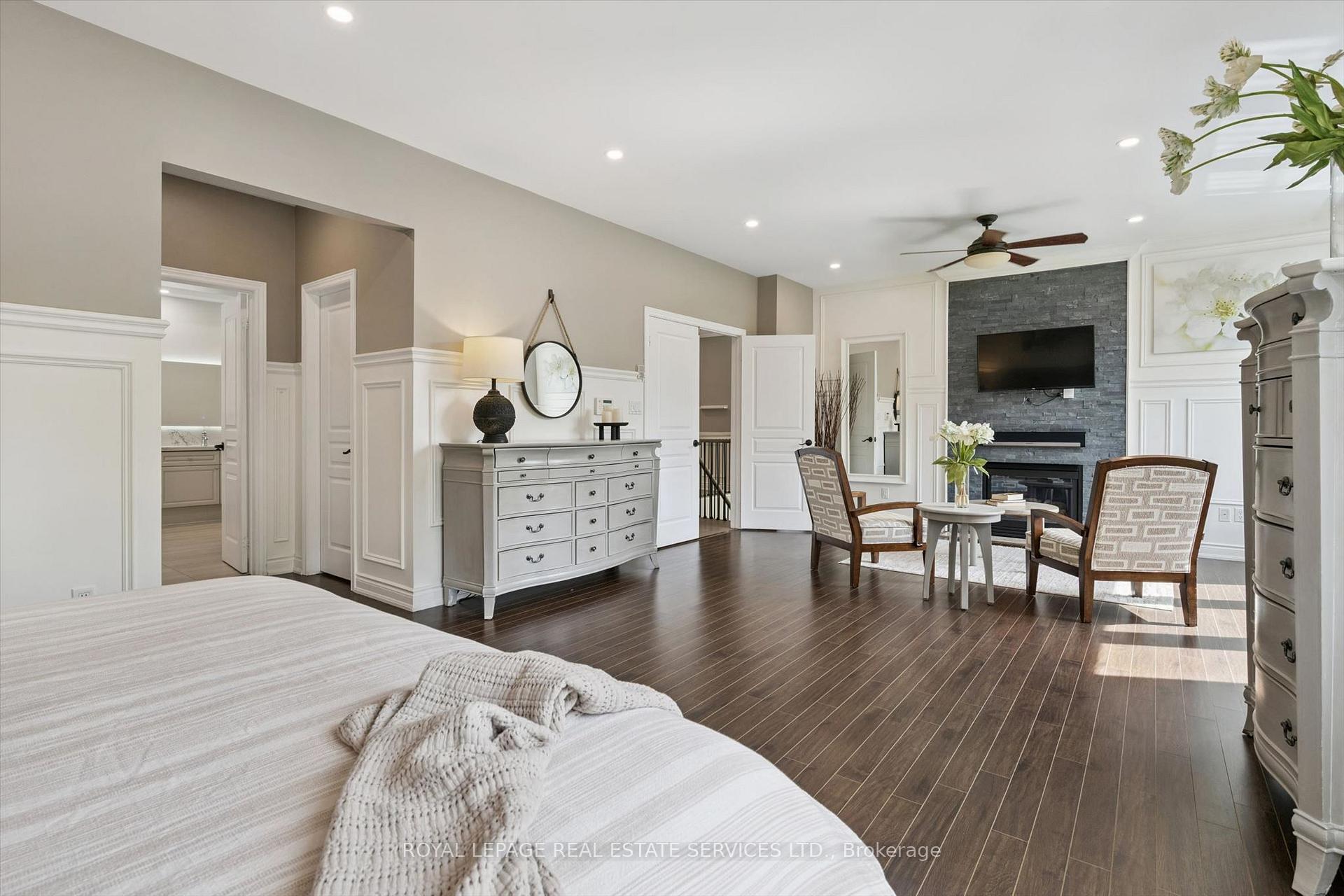 Photo 17 of 1036 Valley Crest Circle, Oakville, River Oaks — HOMEH