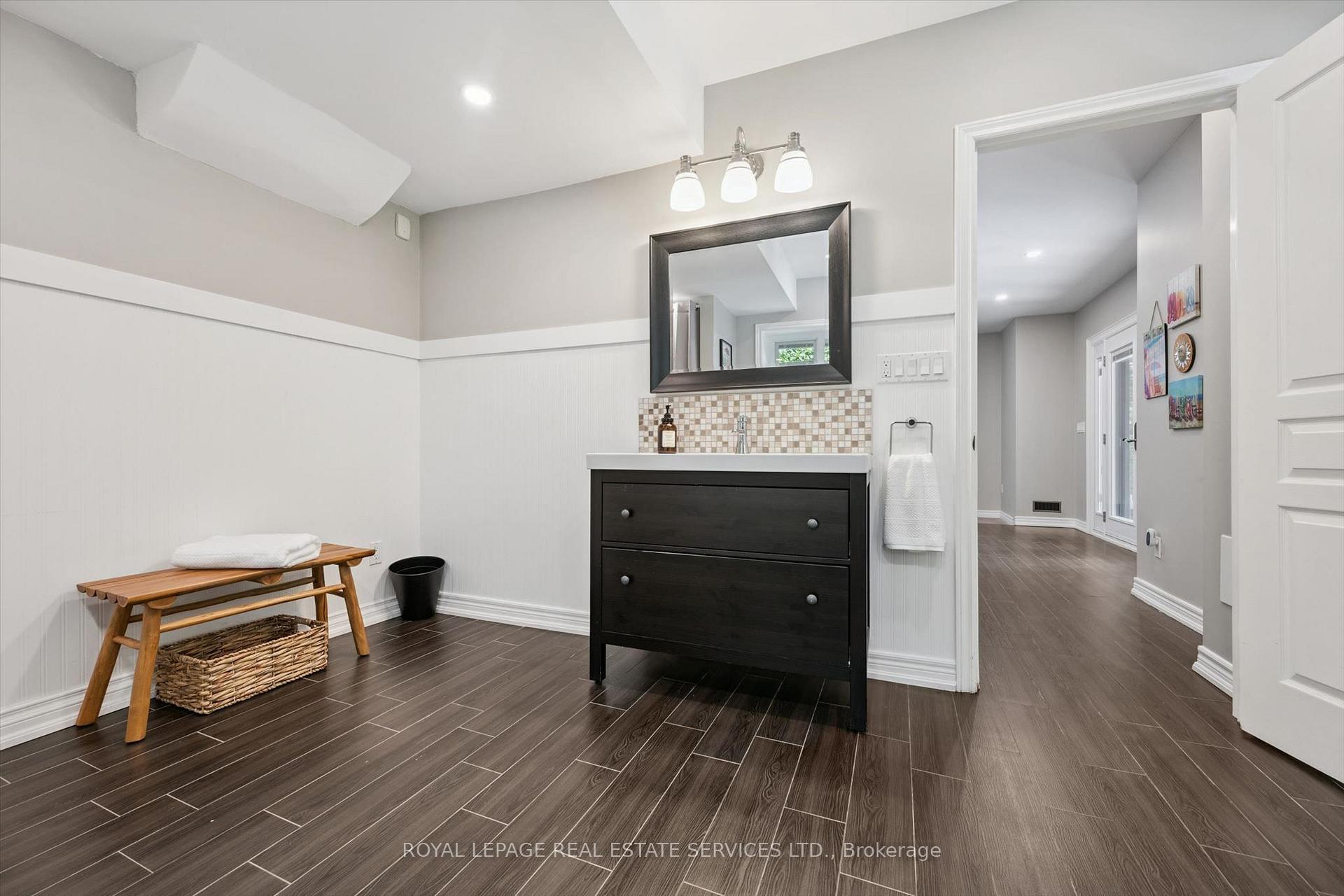 Photo 28 of 1036 Valley Crest Circle, Oakville, River Oaks — HOMEH