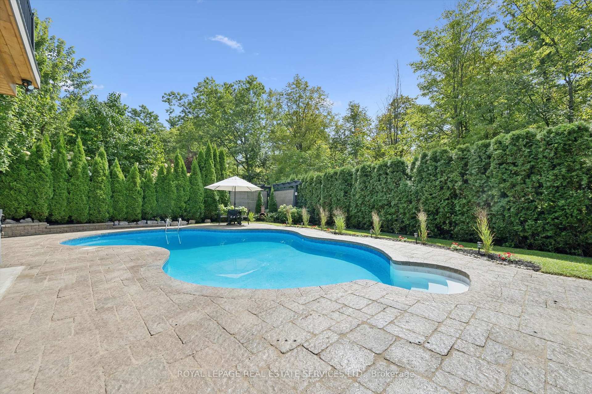 Photo 38 of 1036 Valley Crest Circle, Oakville, River Oaks — HOMEH