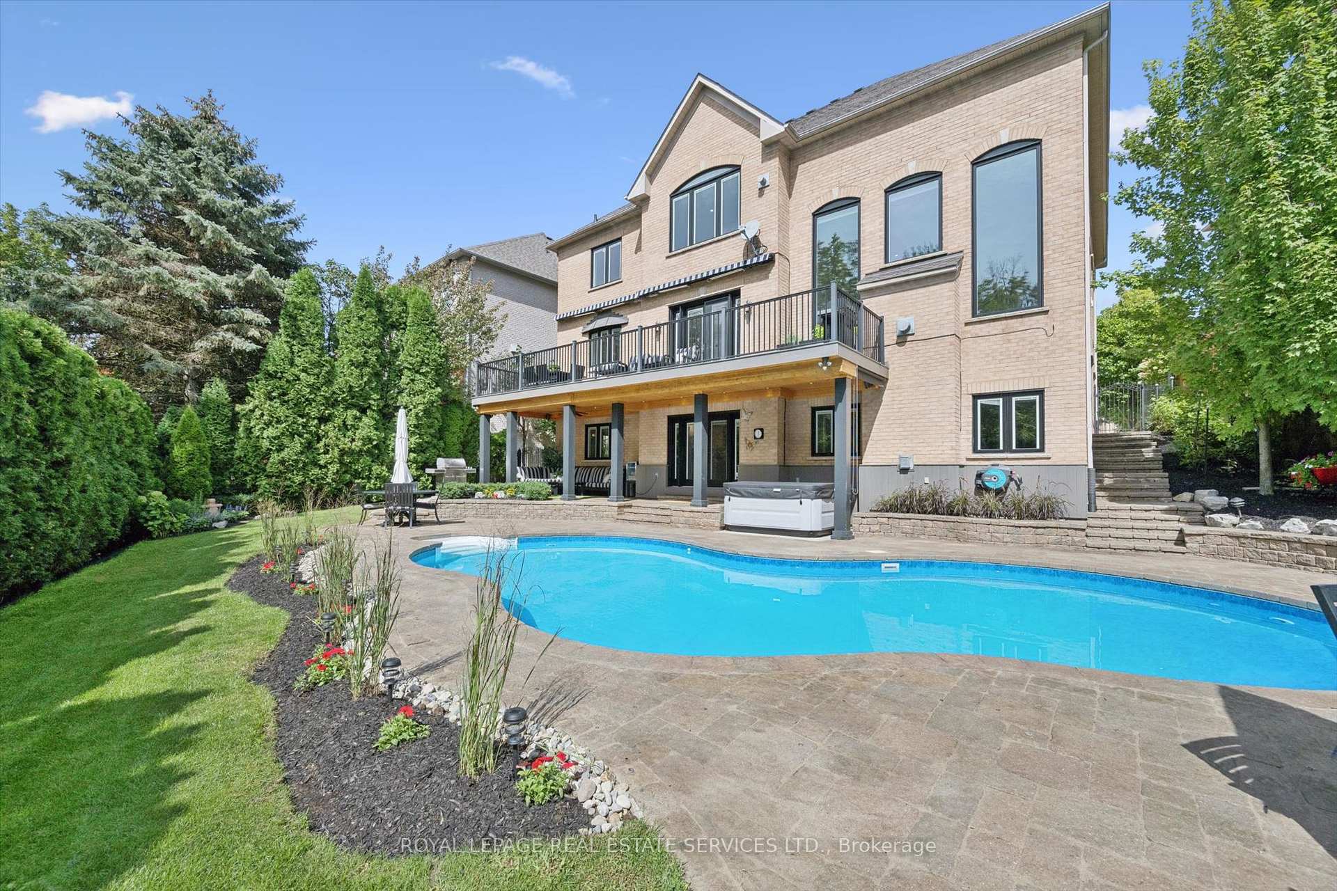 Photo 41 of 1036 Valley Crest Circle, Oakville, River Oaks — HOMEH