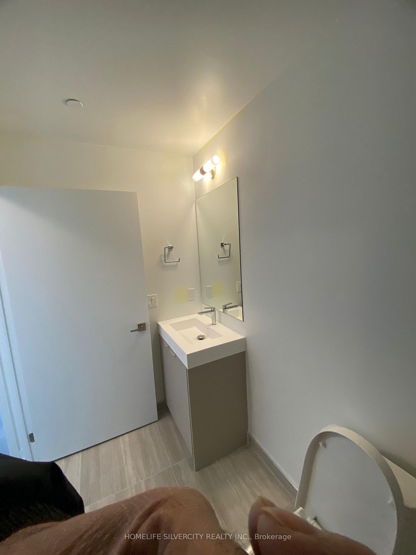 Photo 3 of Unit 313, 474 Caldari Road, Vaughan, Concord — HOMEH