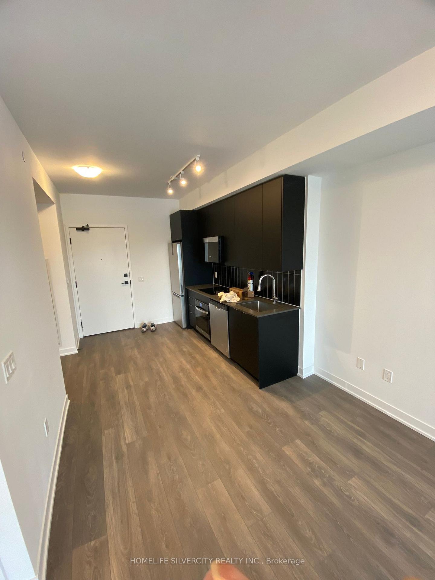 Photo 6 of Unit 313, 474 Caldari Road, Vaughan, Concord — HOMEH