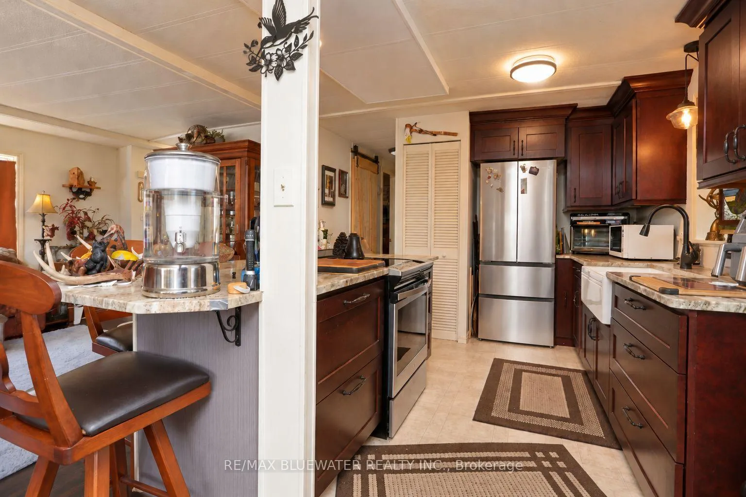 Photo 10 of 35 Pebble Beach Parkway, South Huron, Stephen — HOMEH