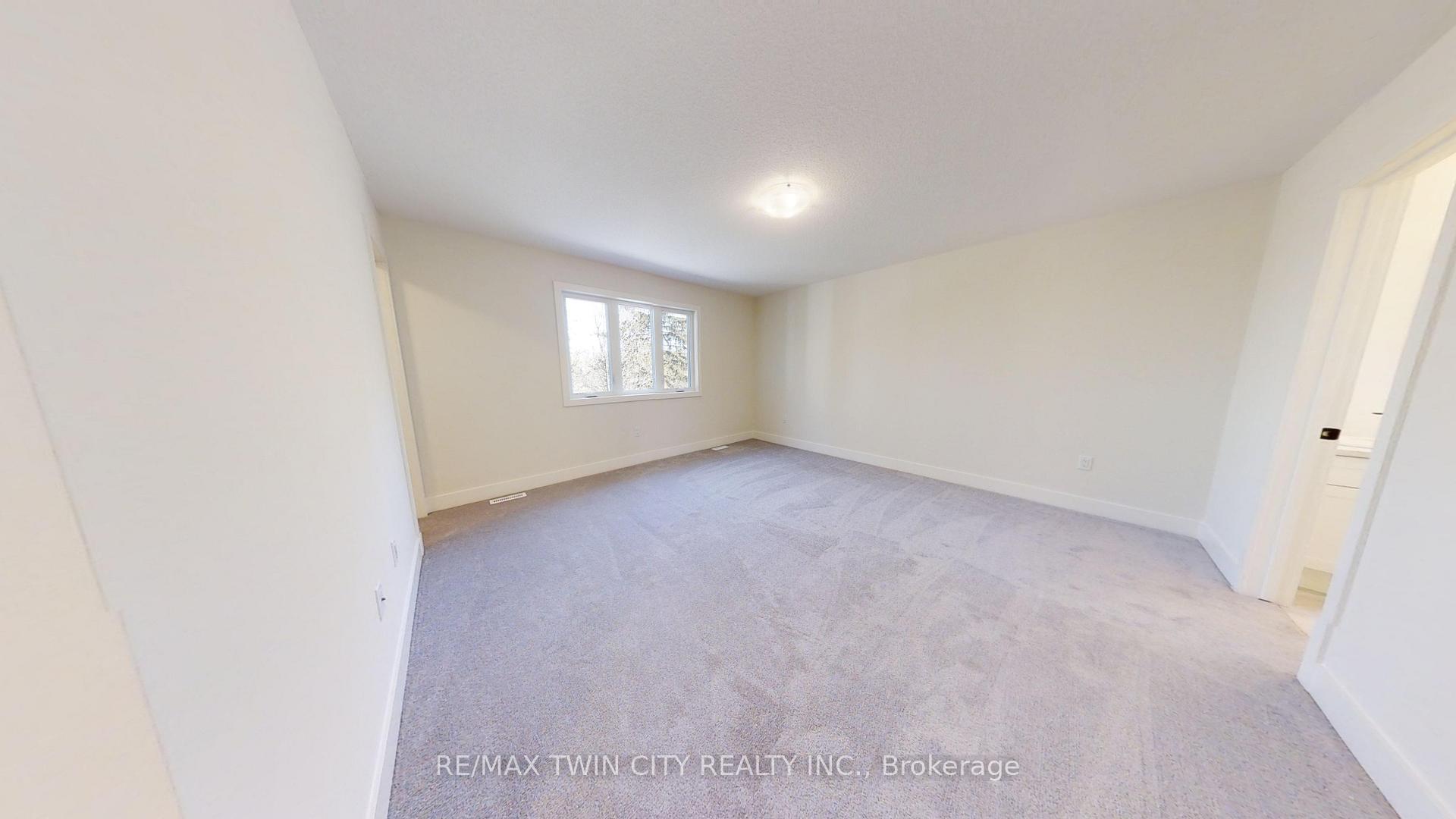 Photo 18 of 108 Christopher Court, London, South J — HOMEH