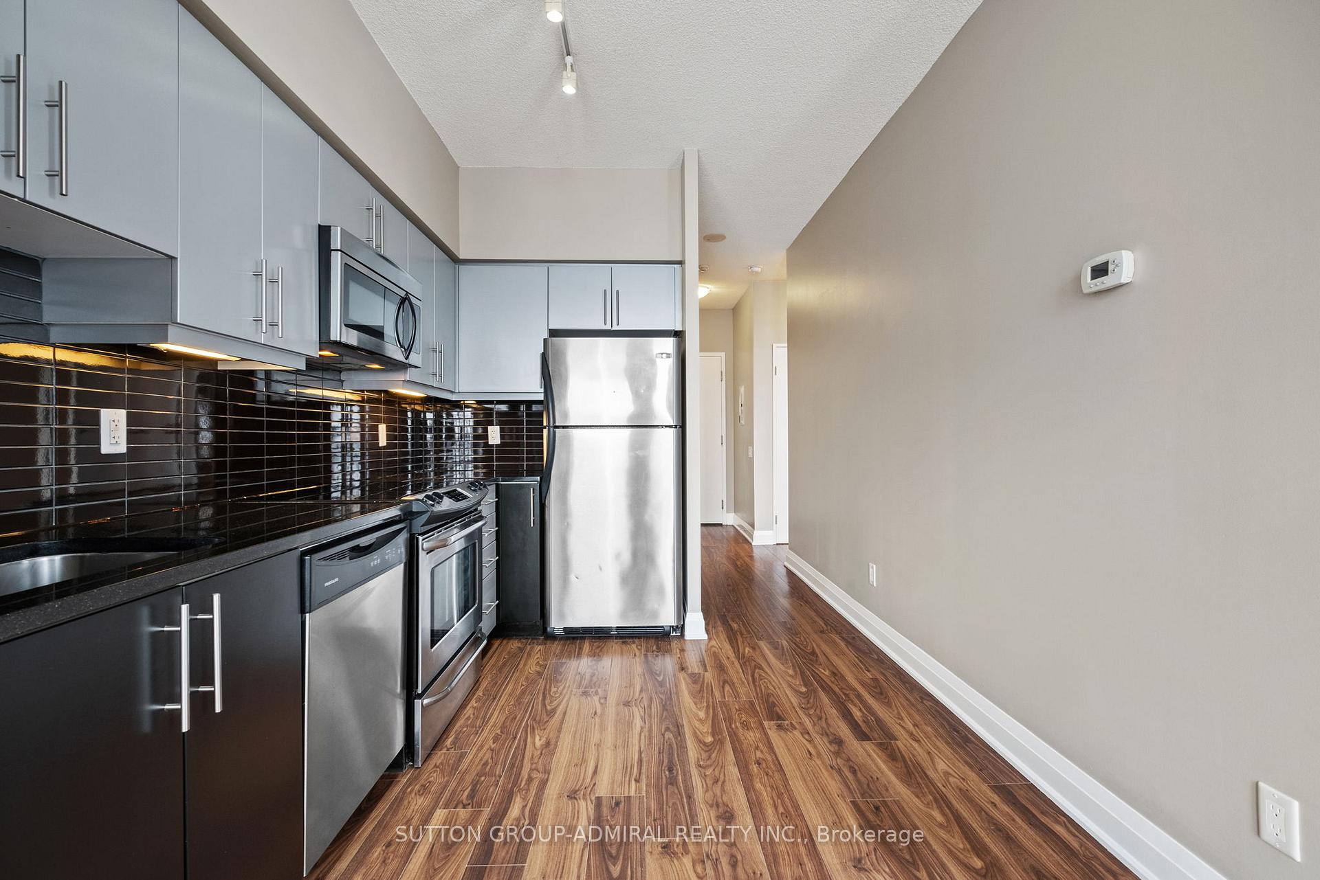Photo 13 of Unit 1703, 83 Redpath Avenue, Toronto, Mount Pleasant West — HOMEH