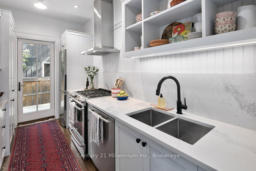 Photo 21 of 350 Birch Street, Collingwood — HOMEH