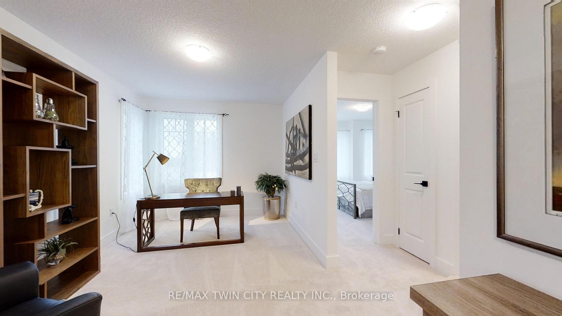 Photo 10 of 42 Julie Crescent, London, South J — HOMEH