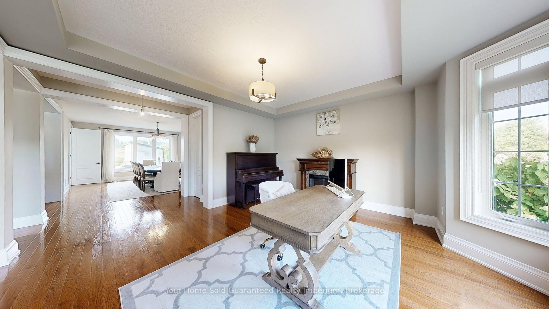 Photo 7 of 24 Wyndance Way, Uxbridge — HOMEH