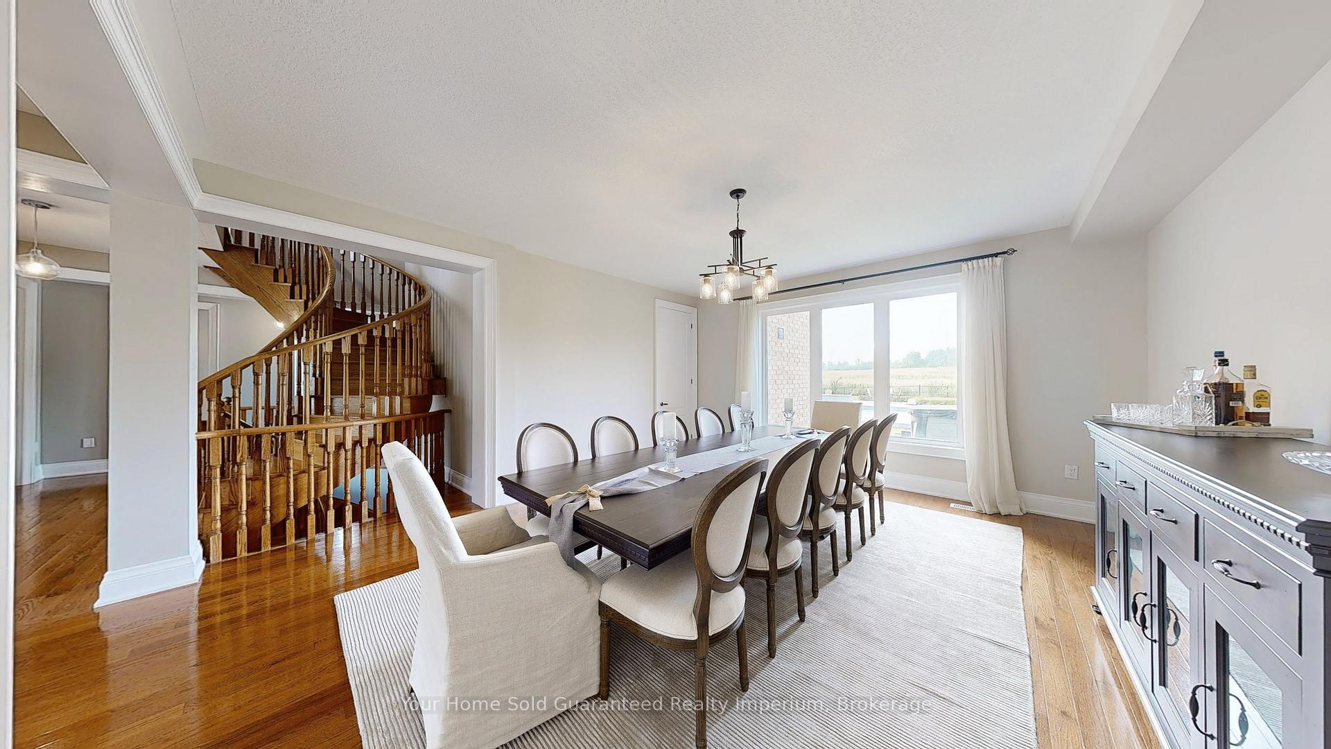 Photo 8 of 24 Wyndance Way, Uxbridge — HOMEH