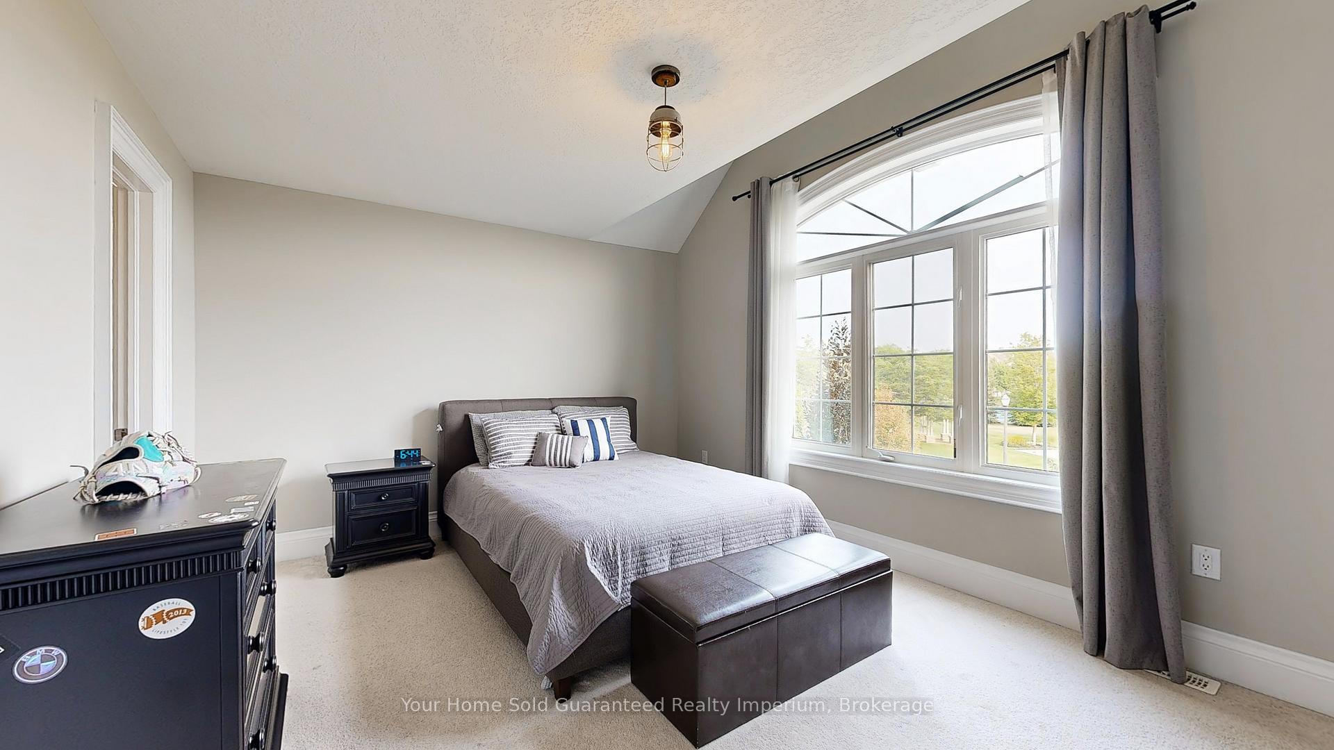Photo 25 of 24 Wyndance Way, Uxbridge — HOMEH