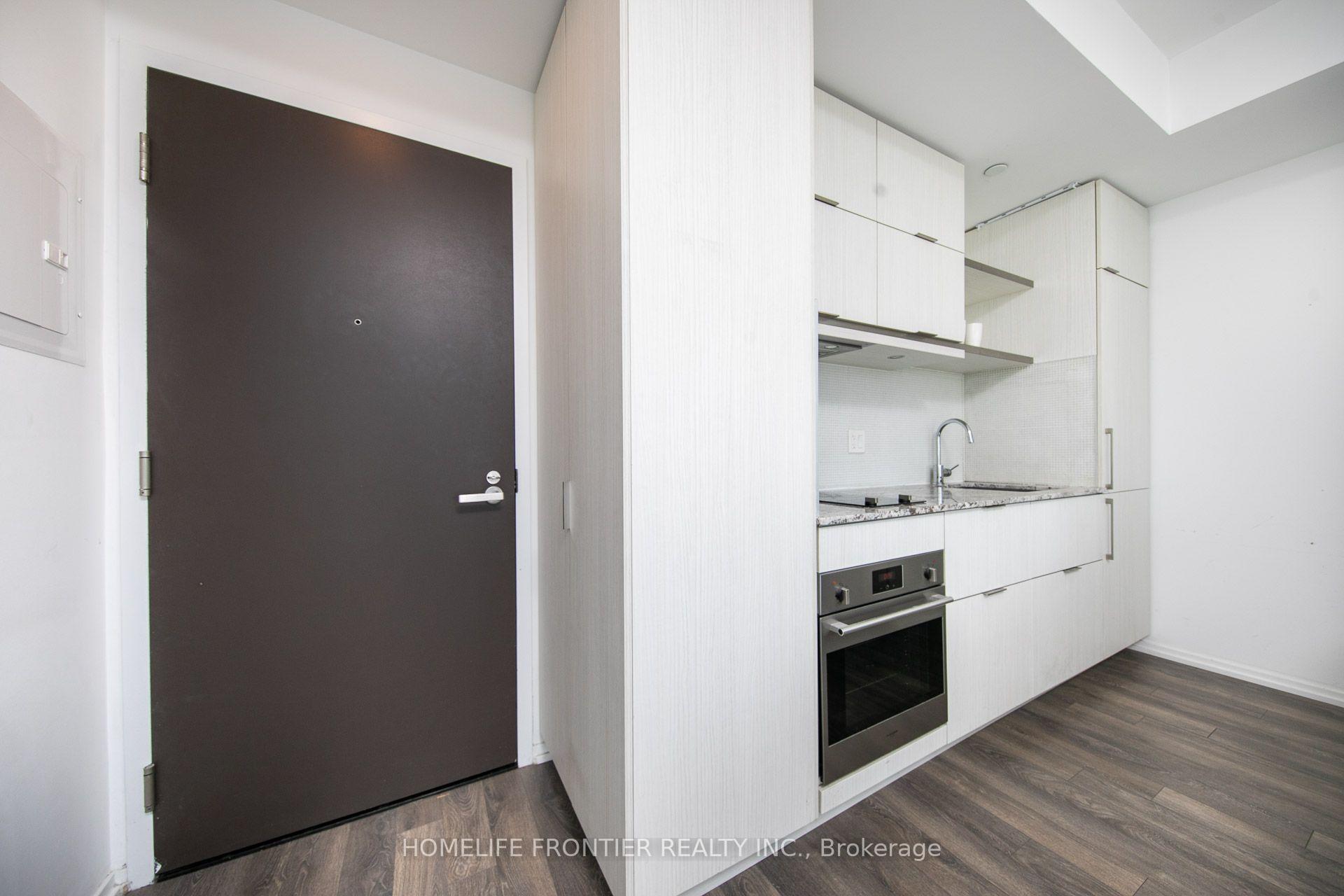 Photo 2 of Unit 1513, 197 Yonge Street, Toronto, Church-Yonge Corridor — HOMEH
