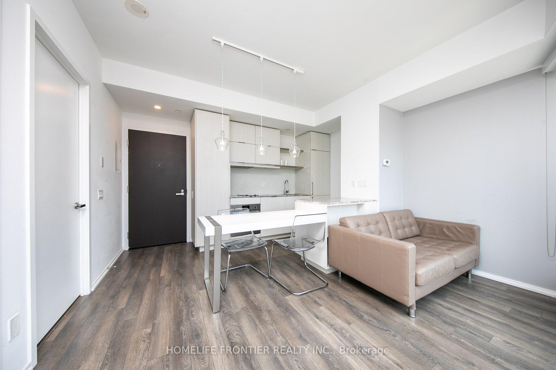 Photo 7 of Unit 1513, 197 Yonge Street, Toronto, Church-Yonge Corridor — HOMEH