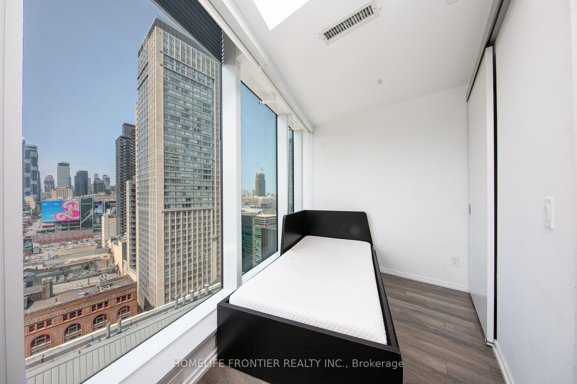 Photo 10 of Unit 1513, 197 Yonge Street, Toronto, Church-Yonge Corridor — HOMEH
