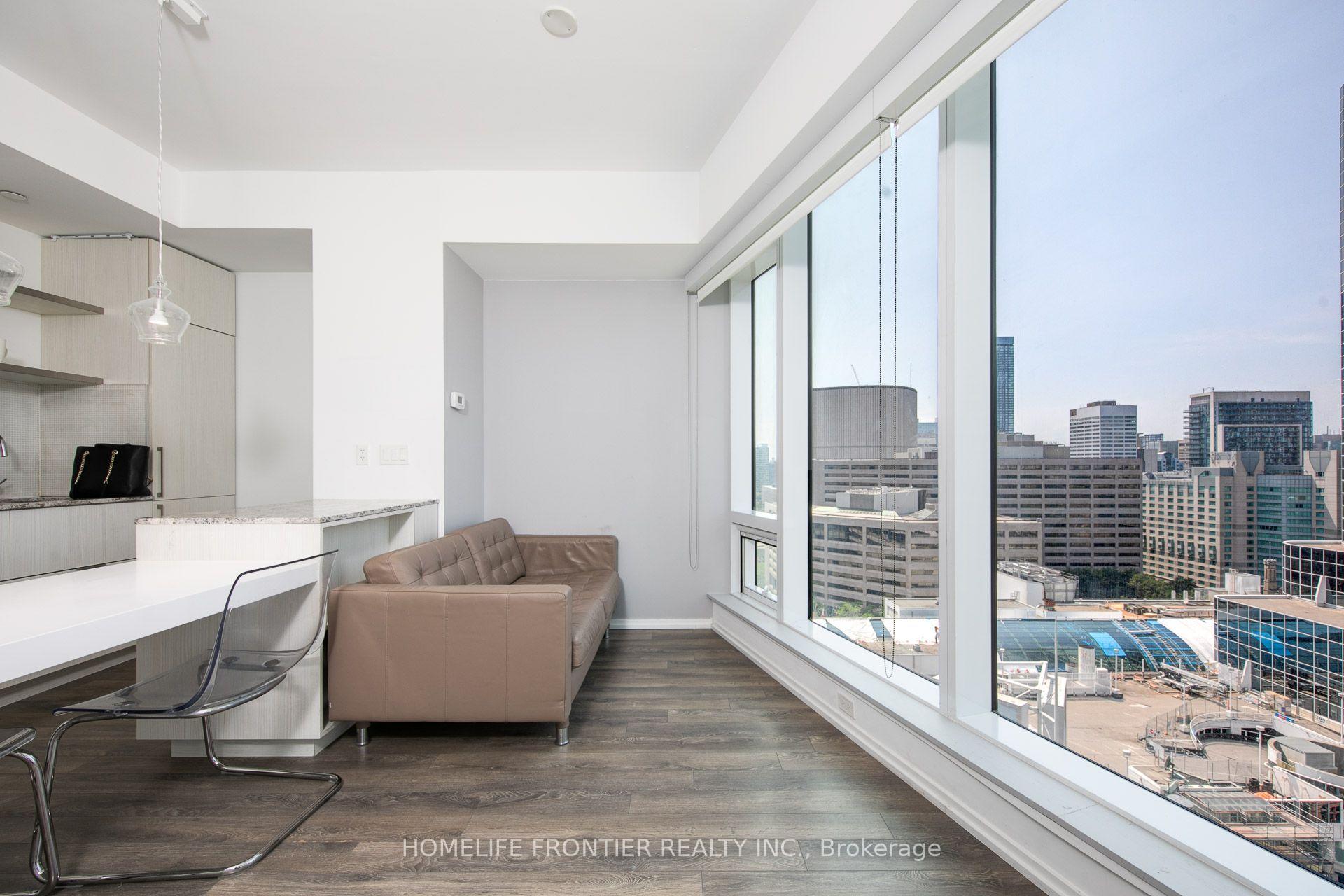 Photo 13 of Unit 1513, 197 Yonge Street, Toronto, Church-Yonge Corridor — HOMEH