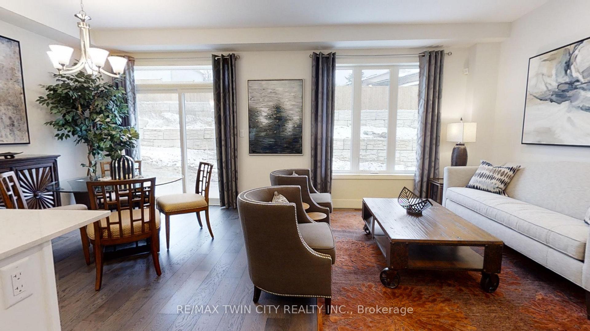 Photo 7 of 163 Julie Crescent, London, South J — HOMEH