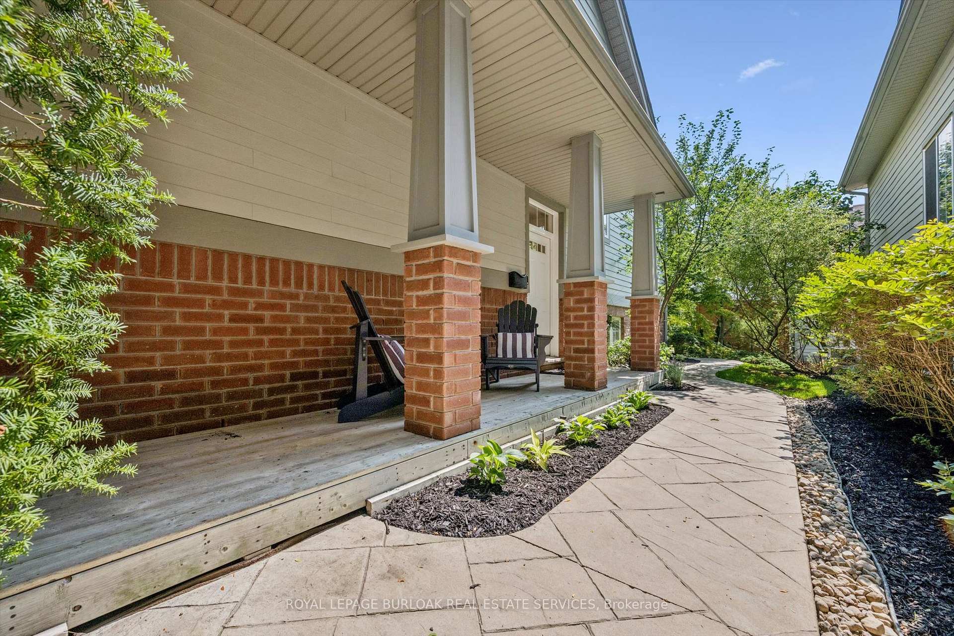 Photo 4 of Unit 5, 263 Plains Road W, Burlington, Bayview — HOMEH