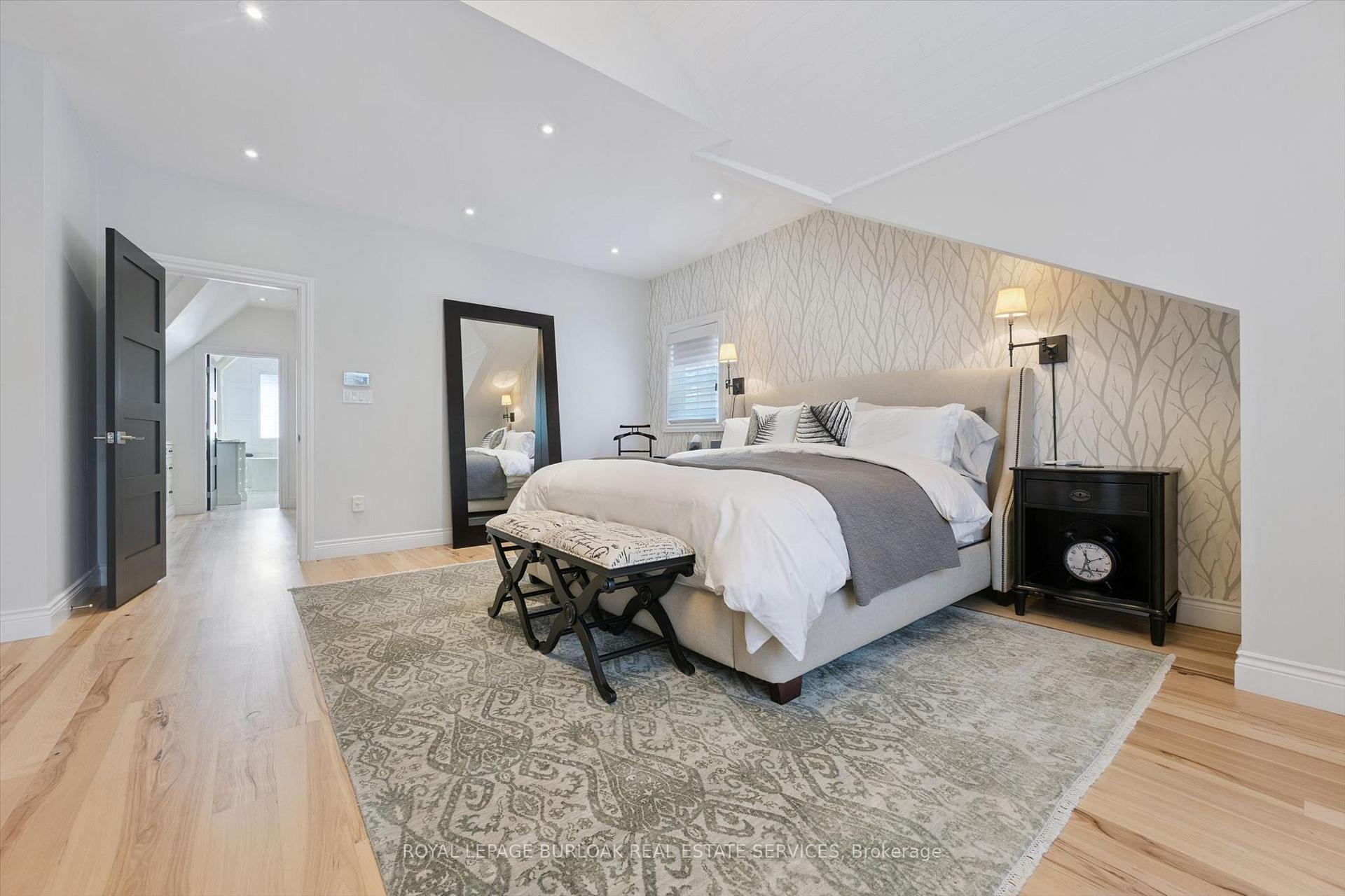 Photo 26 of Unit 5, 263 Plains Road W, Burlington, Bayview — HOMEH