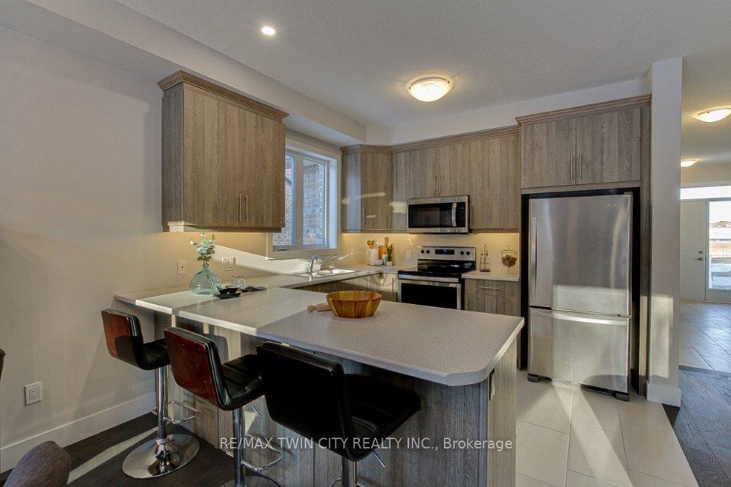 Photo 22 of 1707 Fairfield Road, London, South U — HOMEH