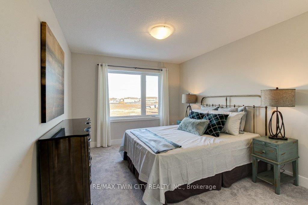 Photo 31 of 1707 Fairfield Road, London, South U — HOMEH
