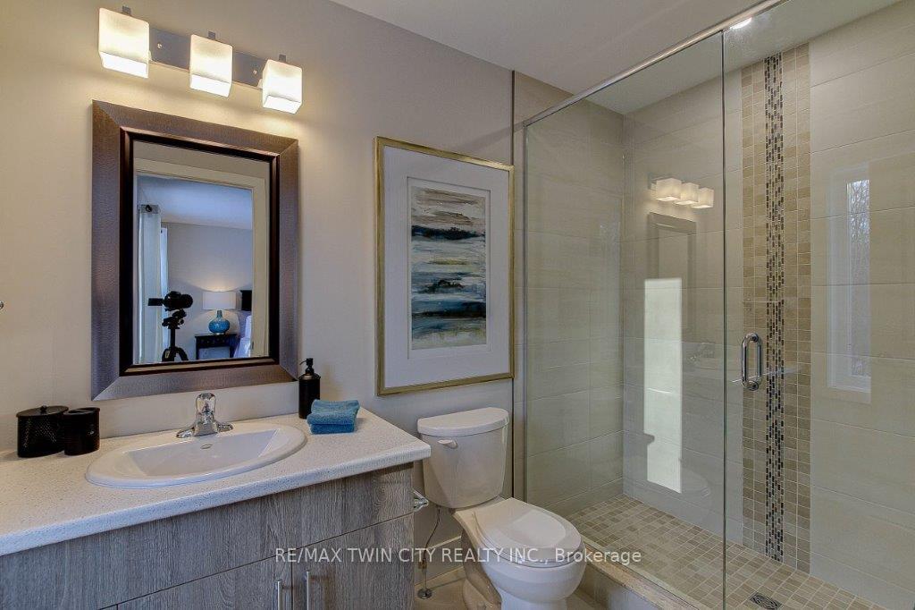 Photo 38 of 1707 Fairfield Road, London, South U — HOMEH