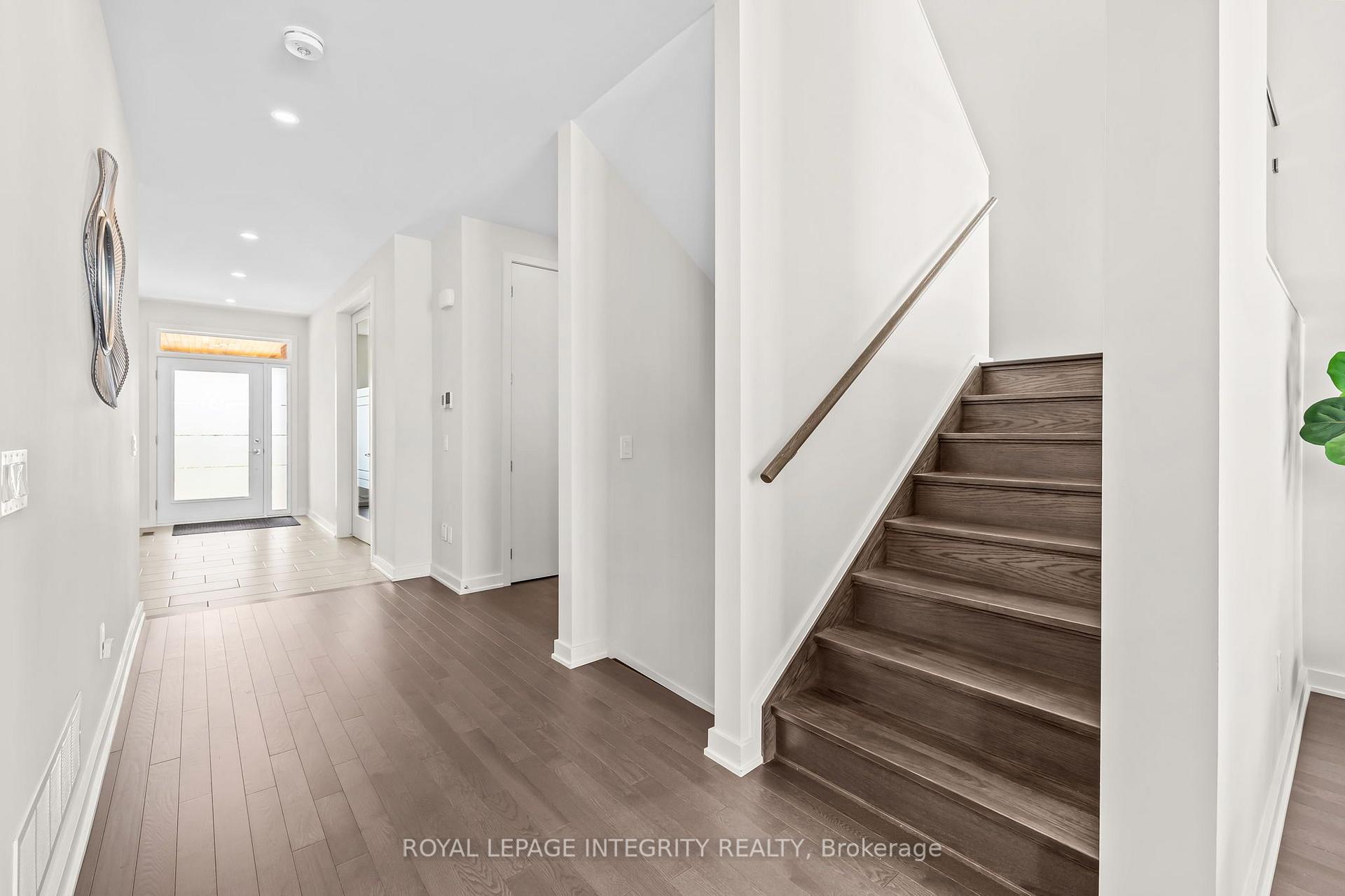 Photo 5 of 151 Rockmelon Street, Ottawa, Riverside South/Gloucester Glen — HOMEH