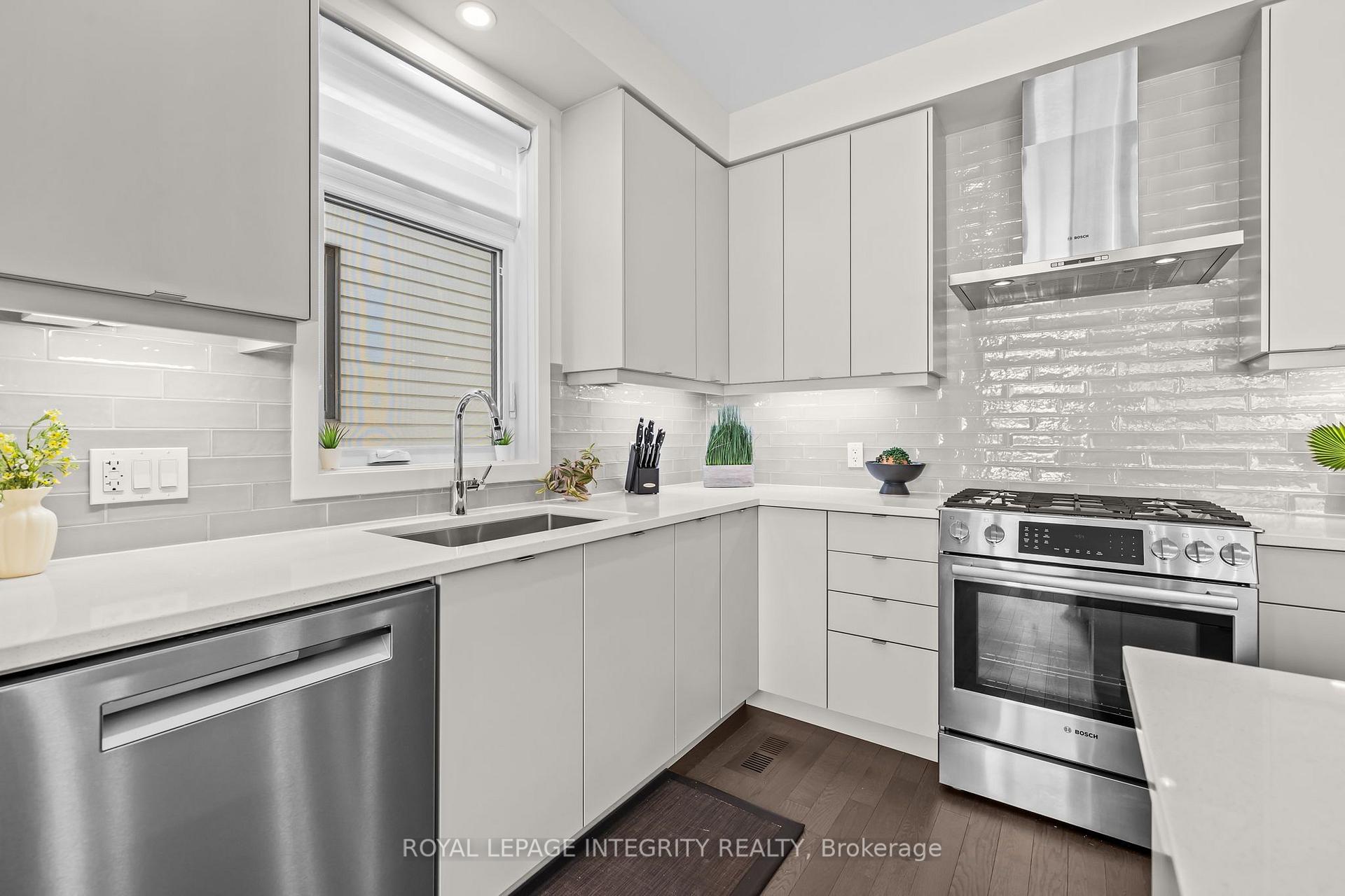 Photo 14 of 151 Rockmelon Street, Ottawa, Riverside South/Gloucester Glen — HOMEH