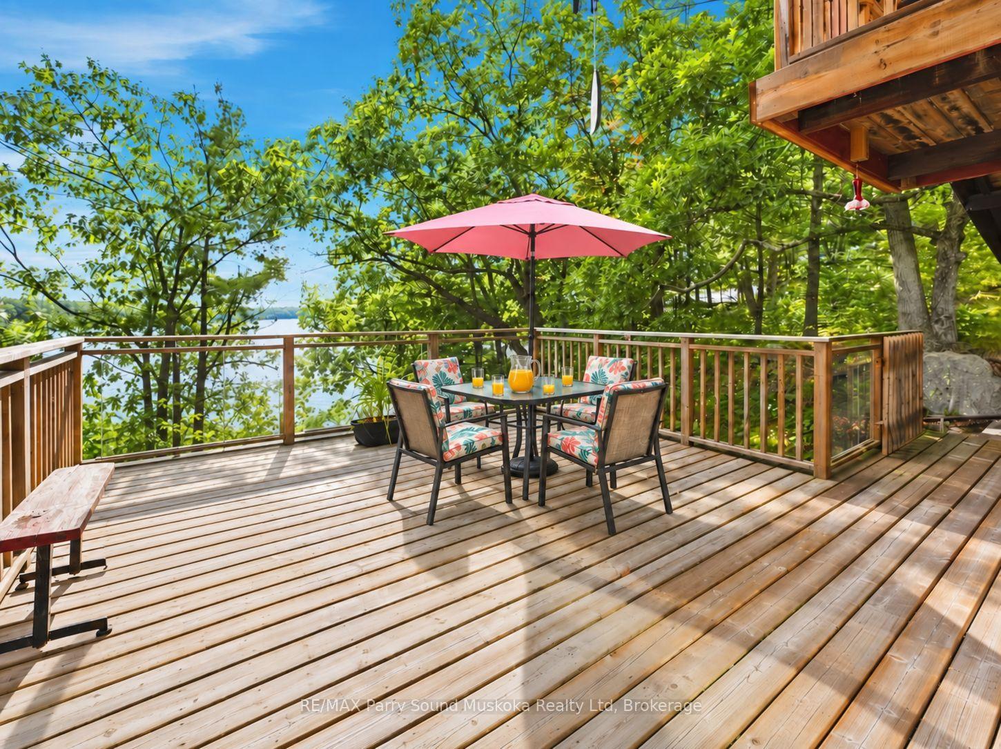 Photo 6 of 334 Healey Lake Way, The Archipelago, Archipelago South — HOMEH