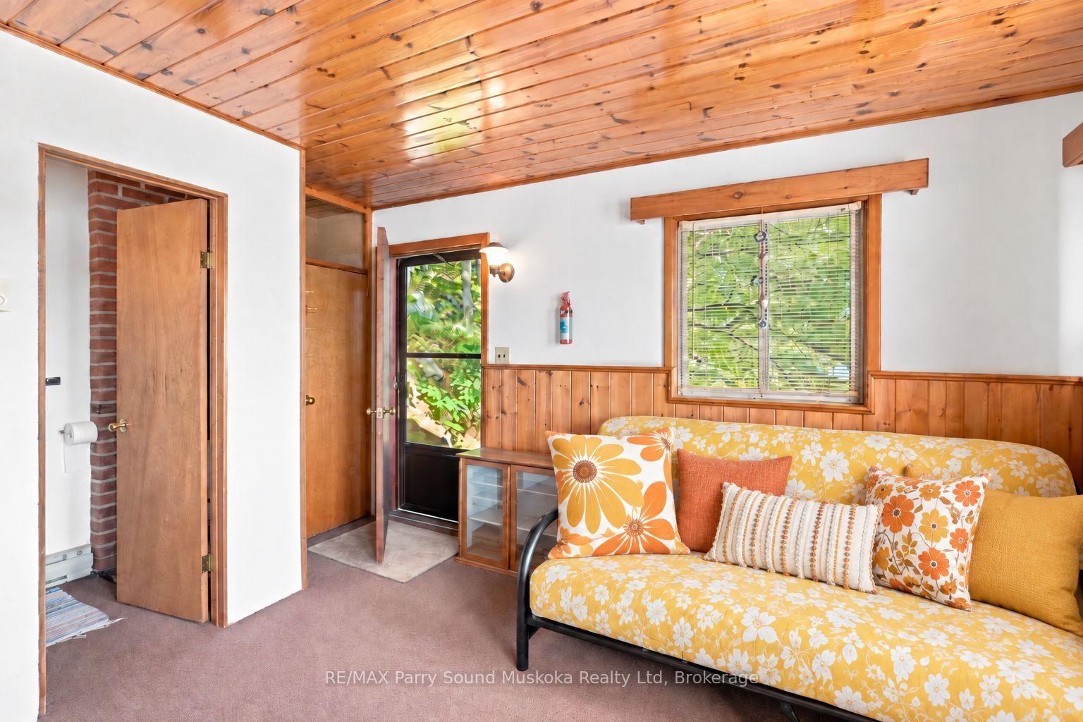 Photo 27 of 334 Healey Lake Way, The Archipelago, Archipelago South — HOMEH
