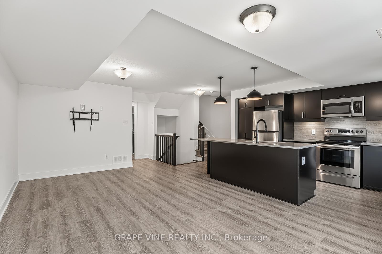 Photo 16 of Unit 216, 581 Takamose Private, Ottawa, CFB Rockcliffe and Area — HOMEH