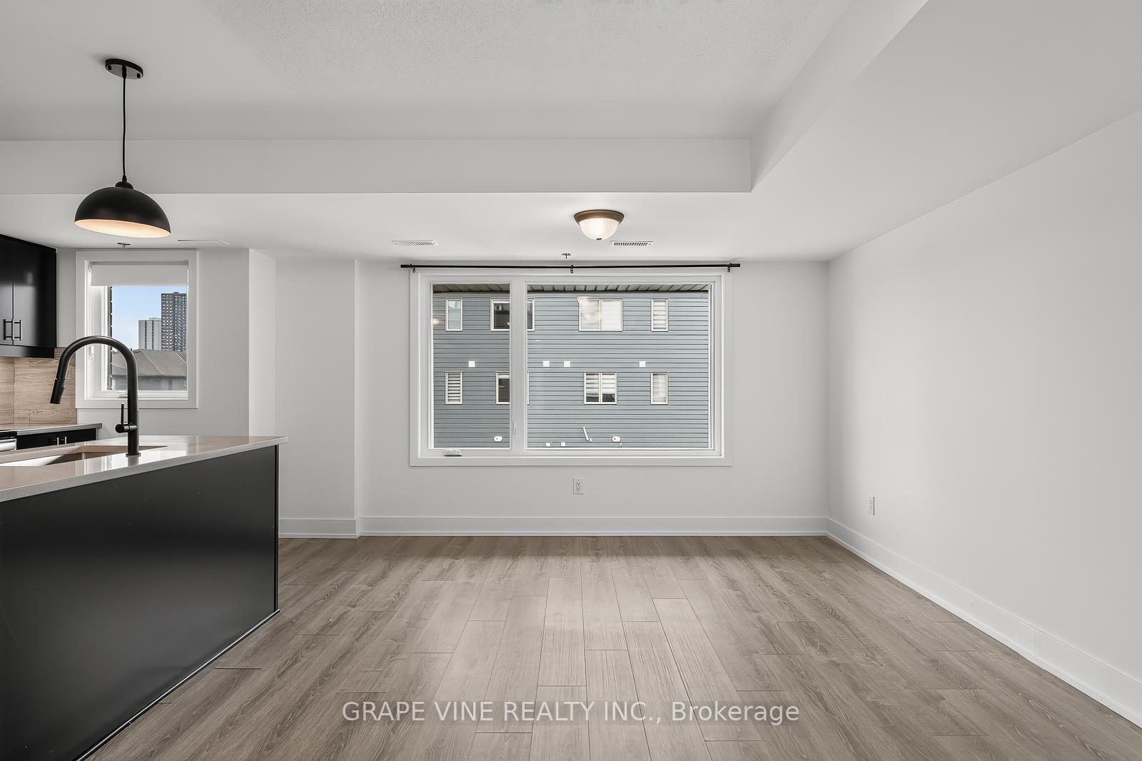 Photo 19 of Unit 216, 581 Takamose Private, Ottawa, CFB Rockcliffe and Area — HOMEH