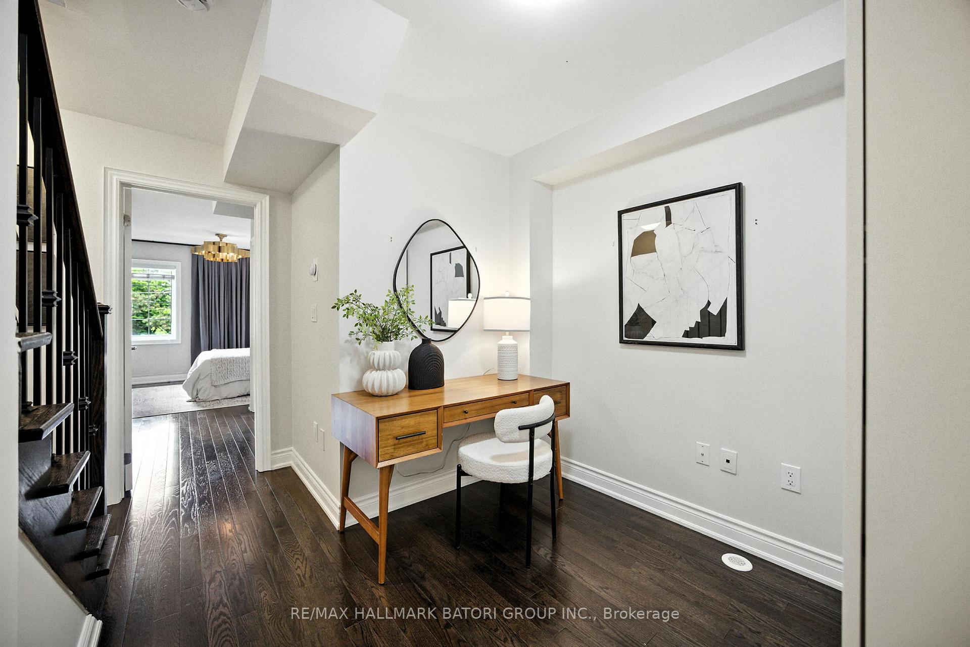 Photo 14 of 2110 Bayview Avenue, North York, Bridle Path-Sunnybrook-York Mills — HOMEH