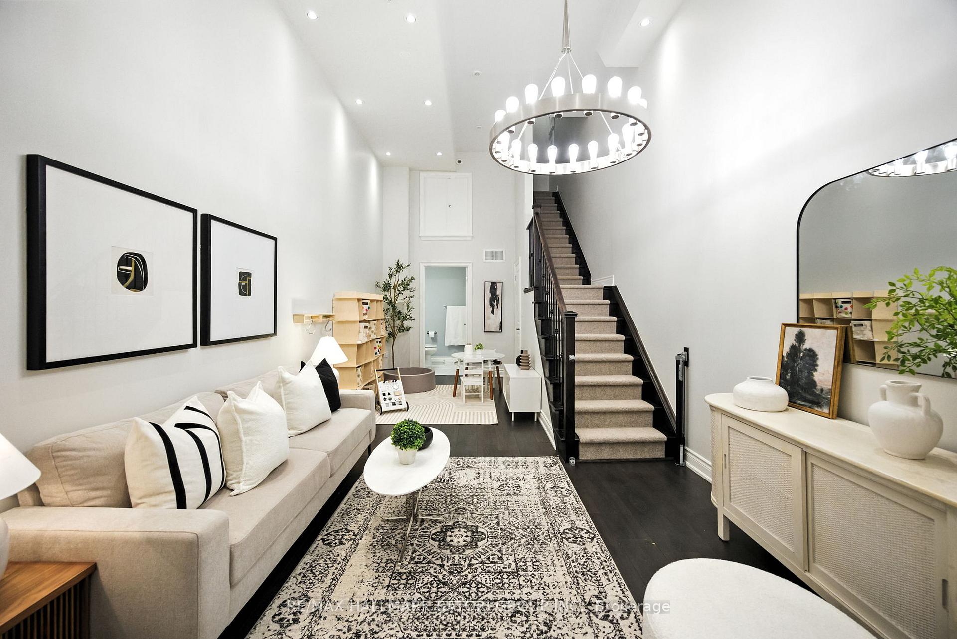 Photo 23 of 2110 Bayview Avenue, North York, Bridle Path-Sunnybrook-York Mills — HOMEH
