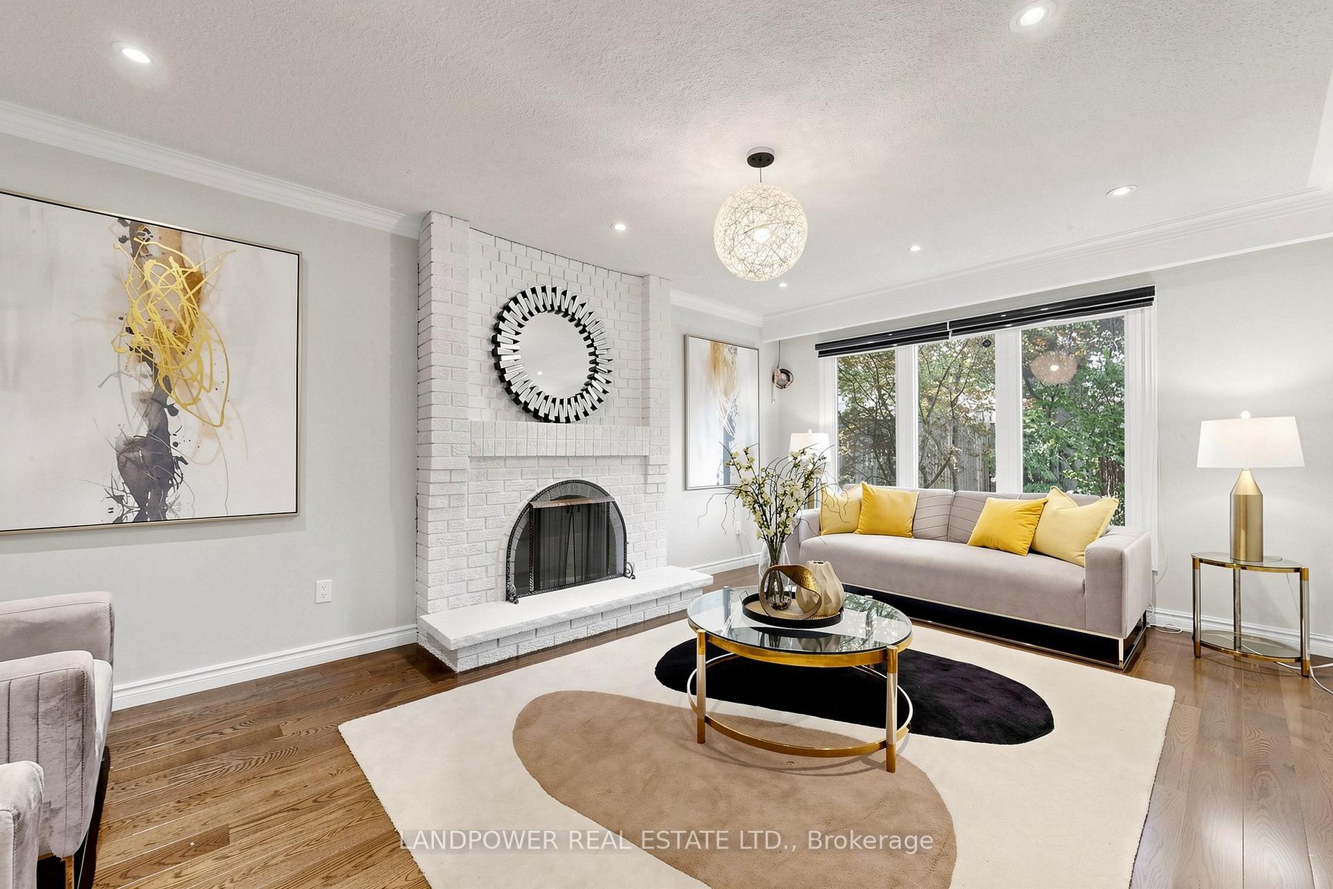 Photo 16 of 317 Paisley Boulevard W, Mississauga, Cooksville — HOMEH