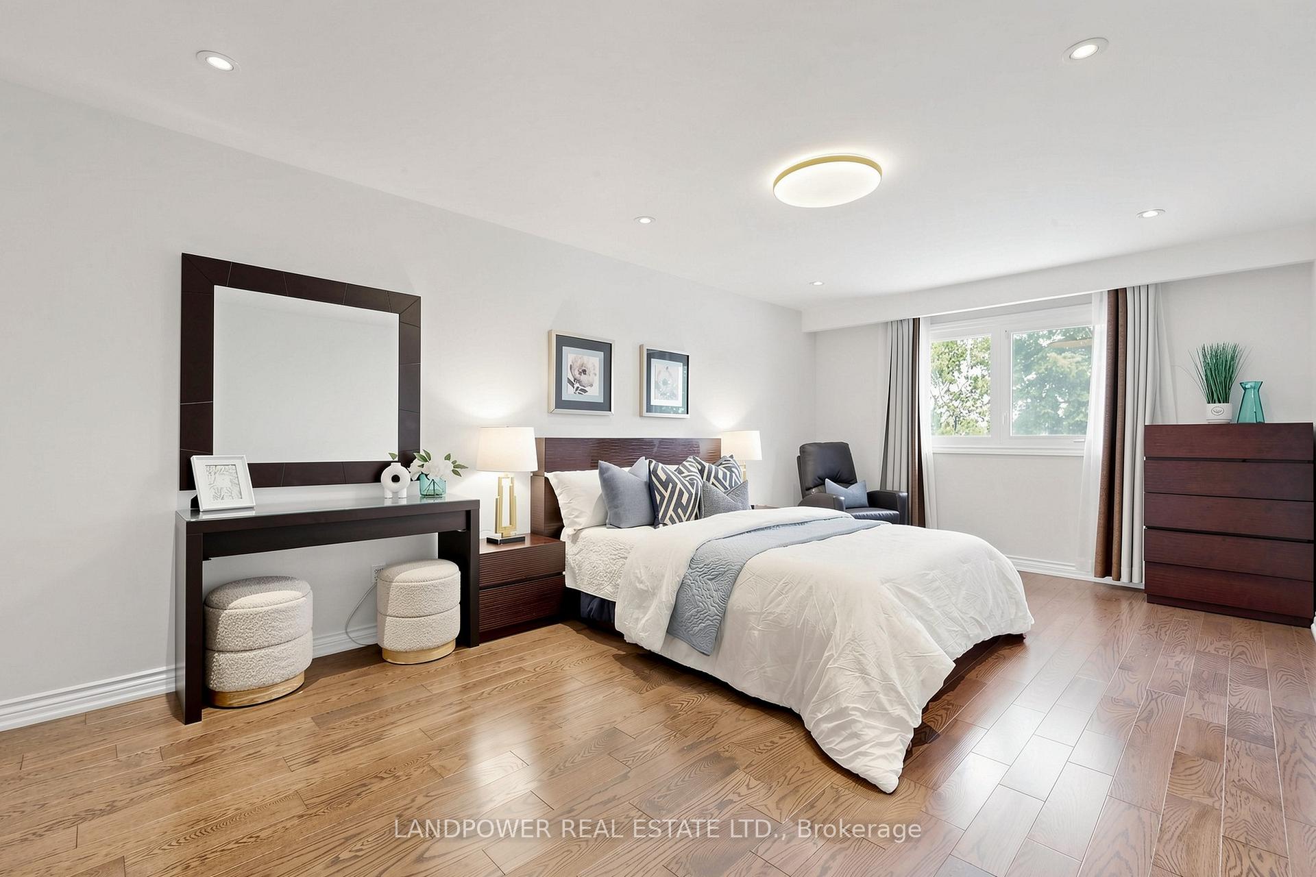 Photo 27 of 317 Paisley Boulevard W, Mississauga, Cooksville — HOMEH